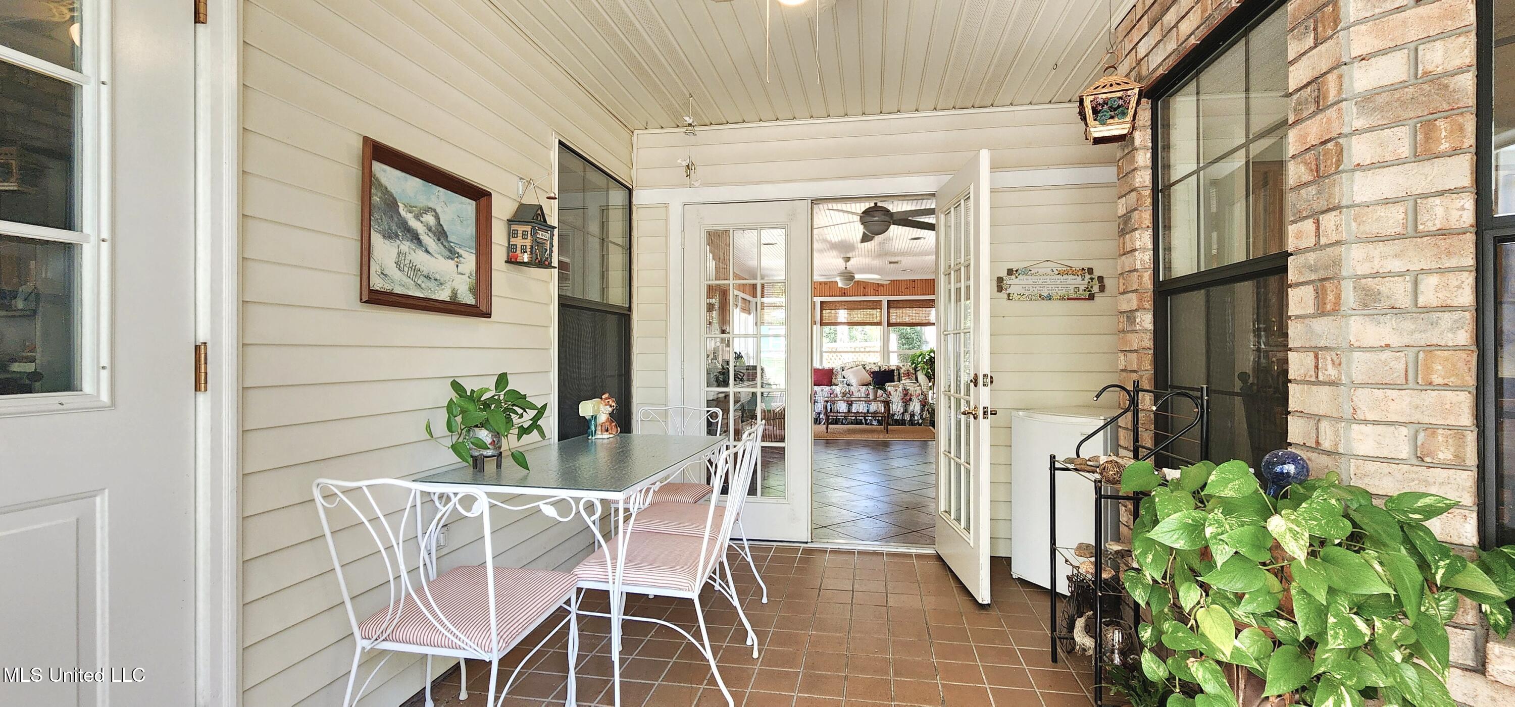 96498 W Diamondhead Drive Property Photo 37