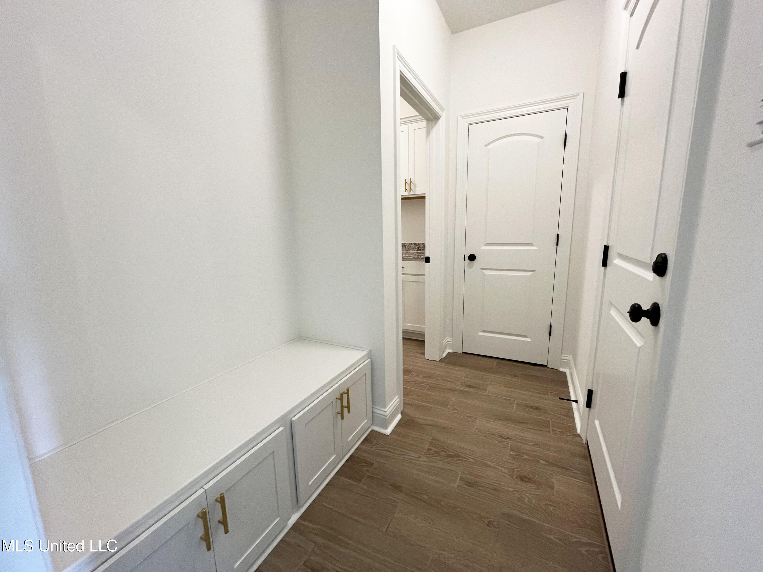 14393 Swan Ridge Circle Property Photo 17