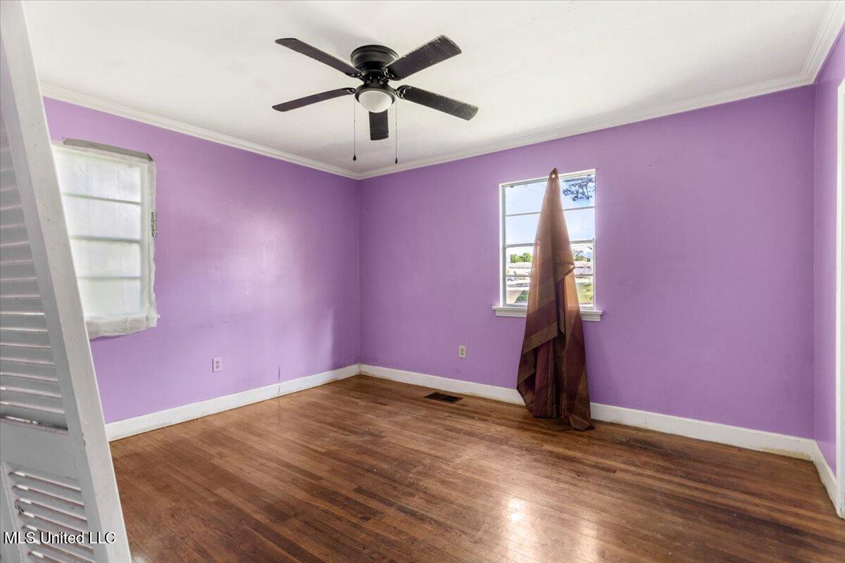3161 45th Street Property Photo 20