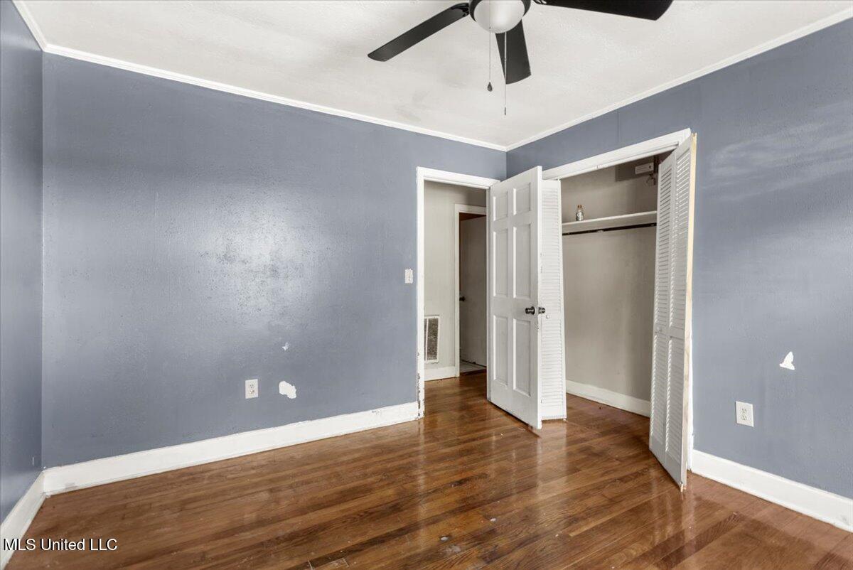 3161 45th Street Property Photo 25