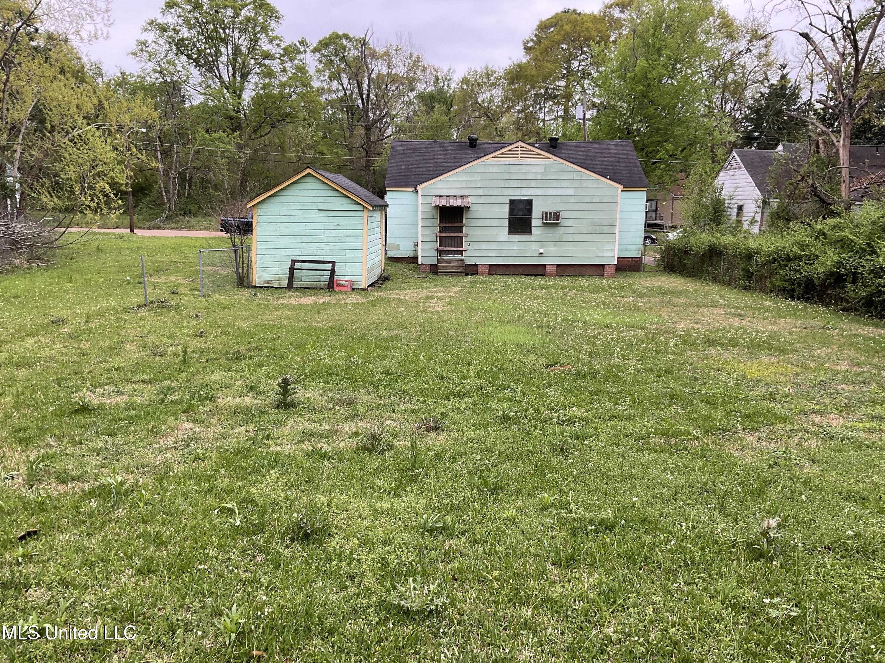 4228 Johnson Court Property Photo 2
