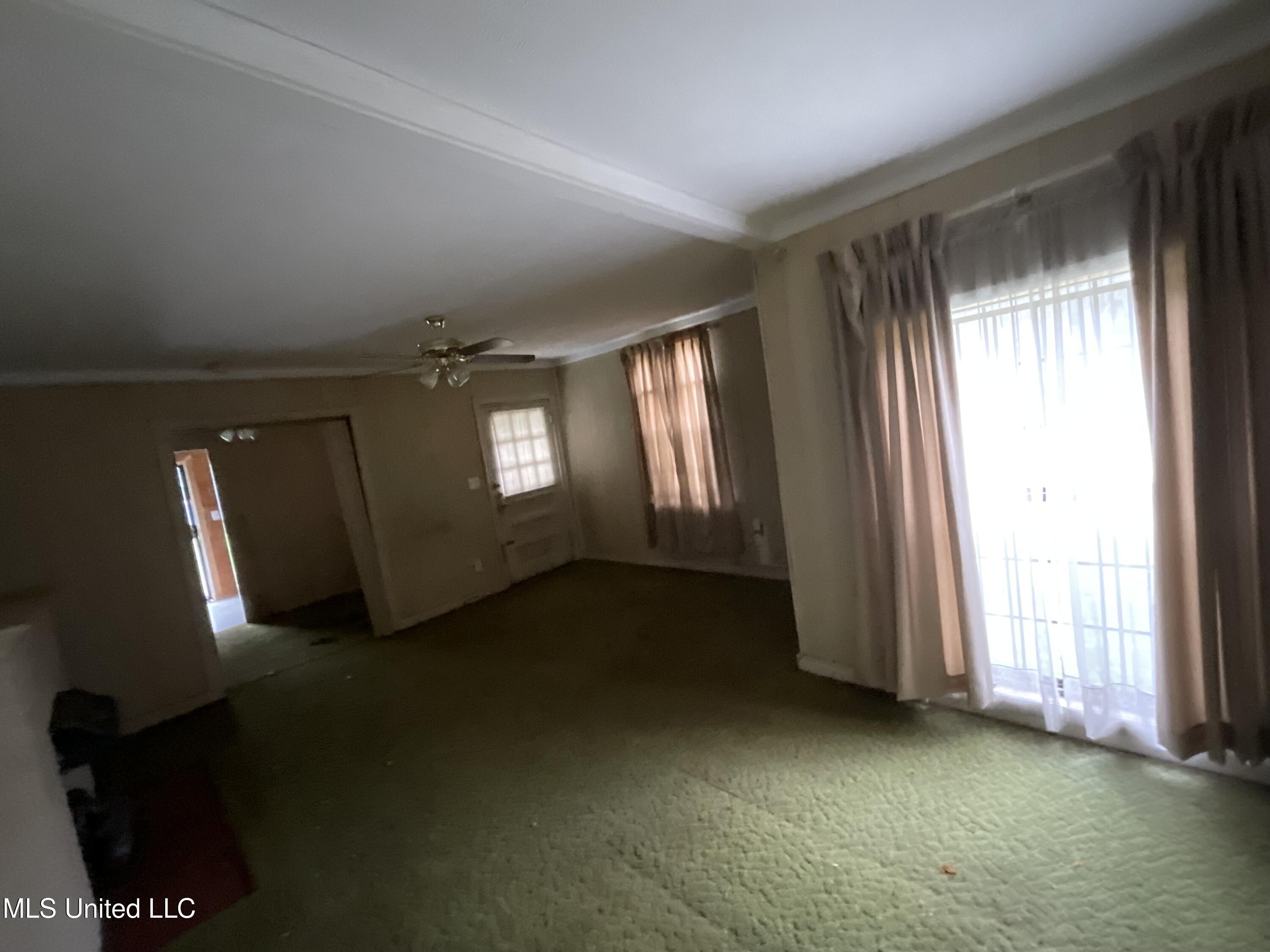 4228 Johnson Court Property Photo 10