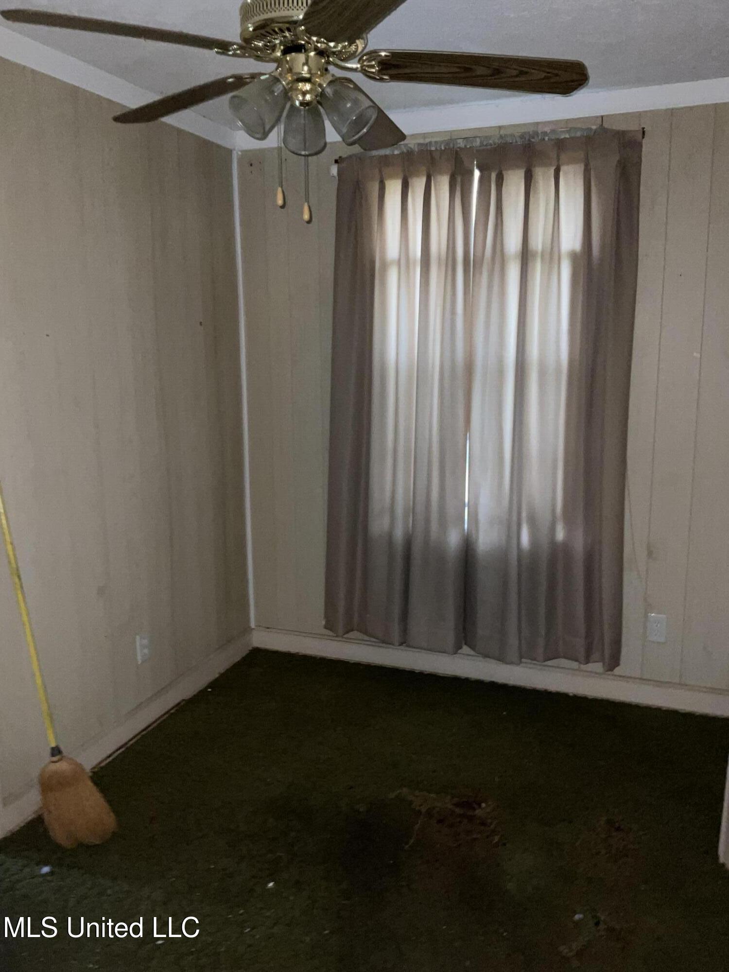 4228 Johnson Court Property Photo 13