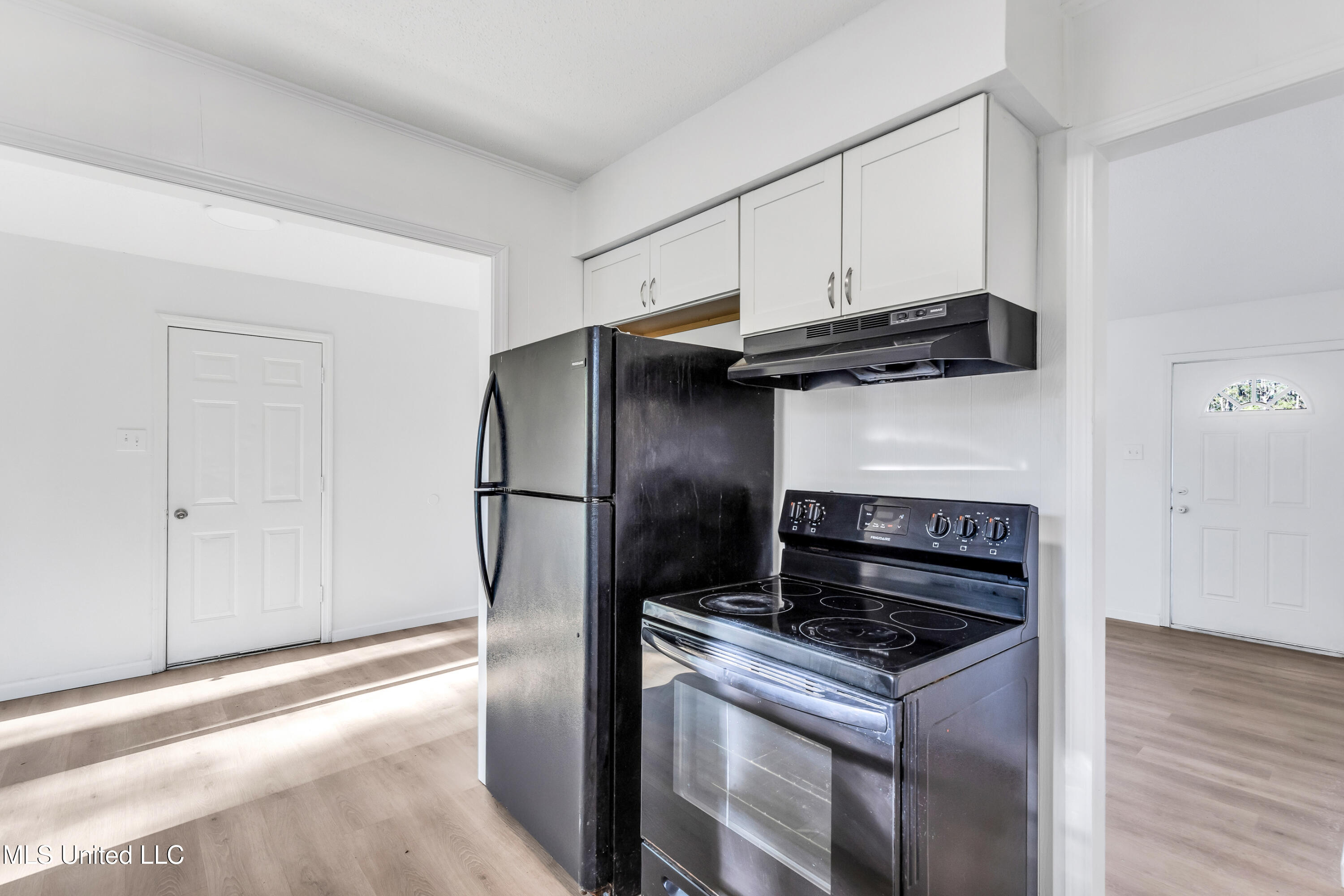 2313 Ladnier Road Property Photo 11