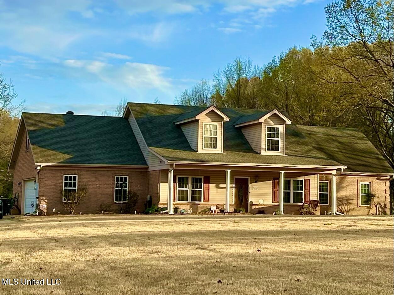 402 Boone Circle Property Photo 1