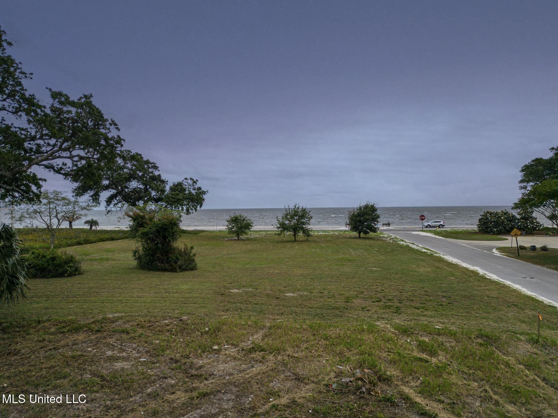 120 Boisdore Avenue Property Photo 4