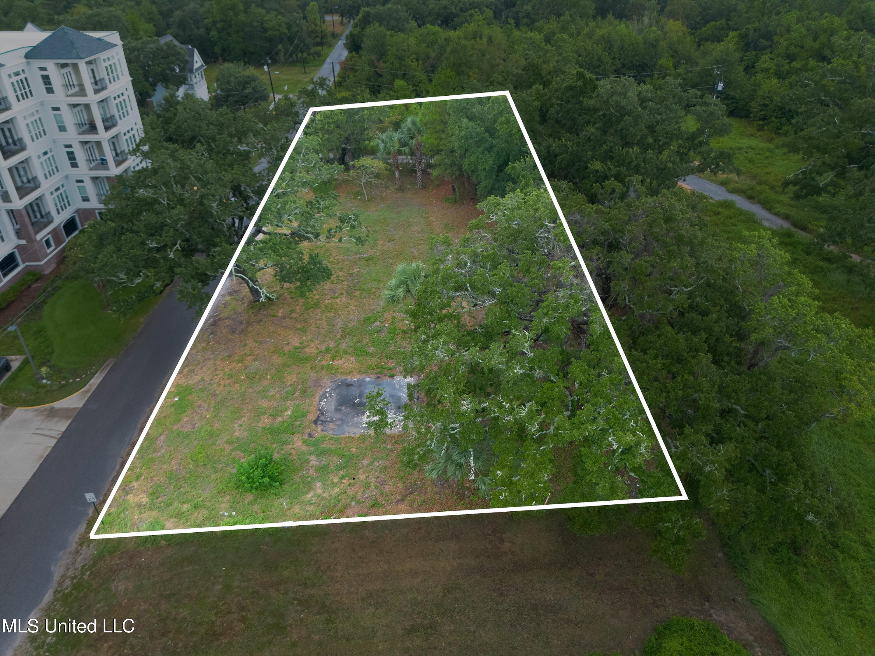 120 Boisdore Avenue Property Photo 11