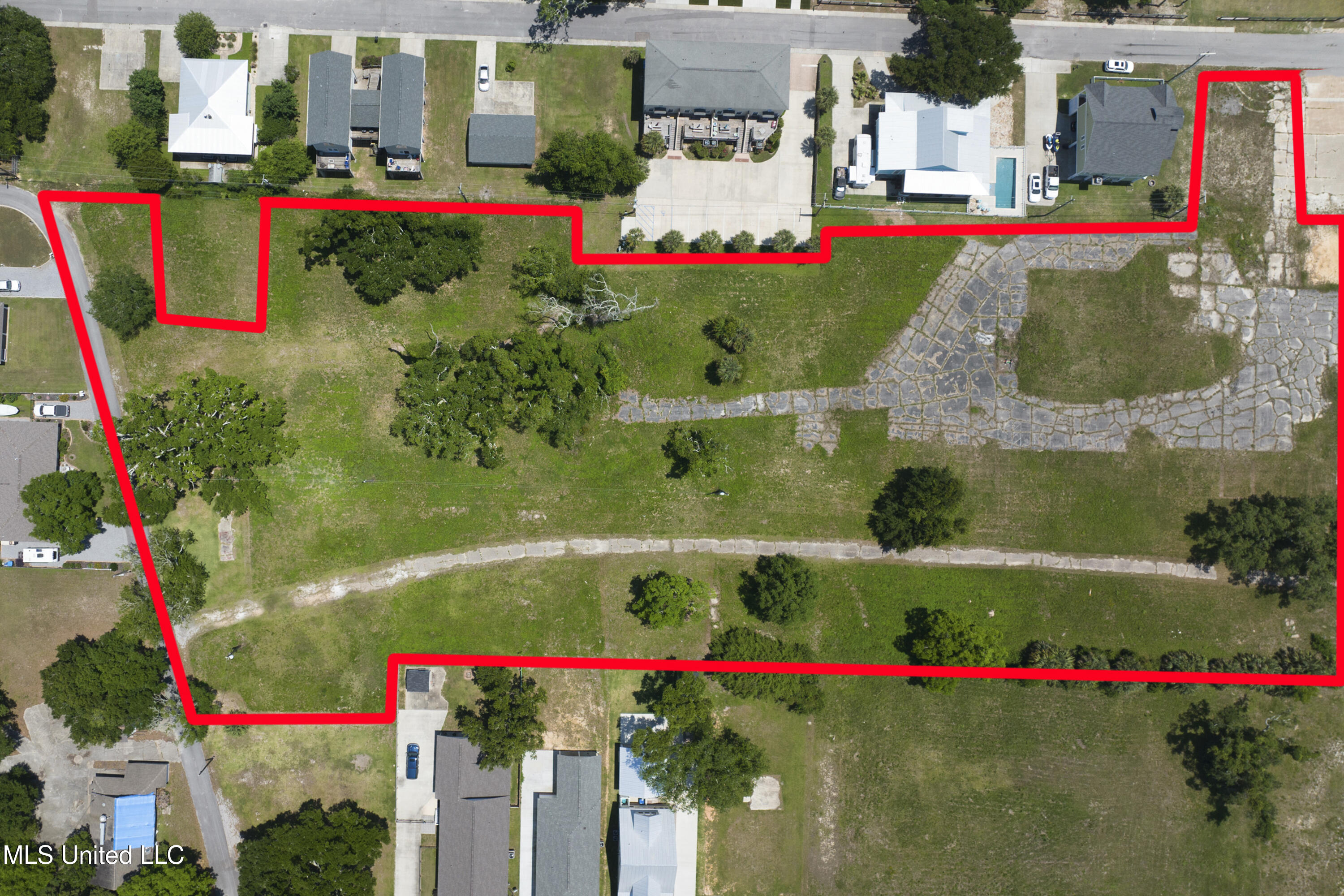 830 E Beach Boulevard Property Photo 17