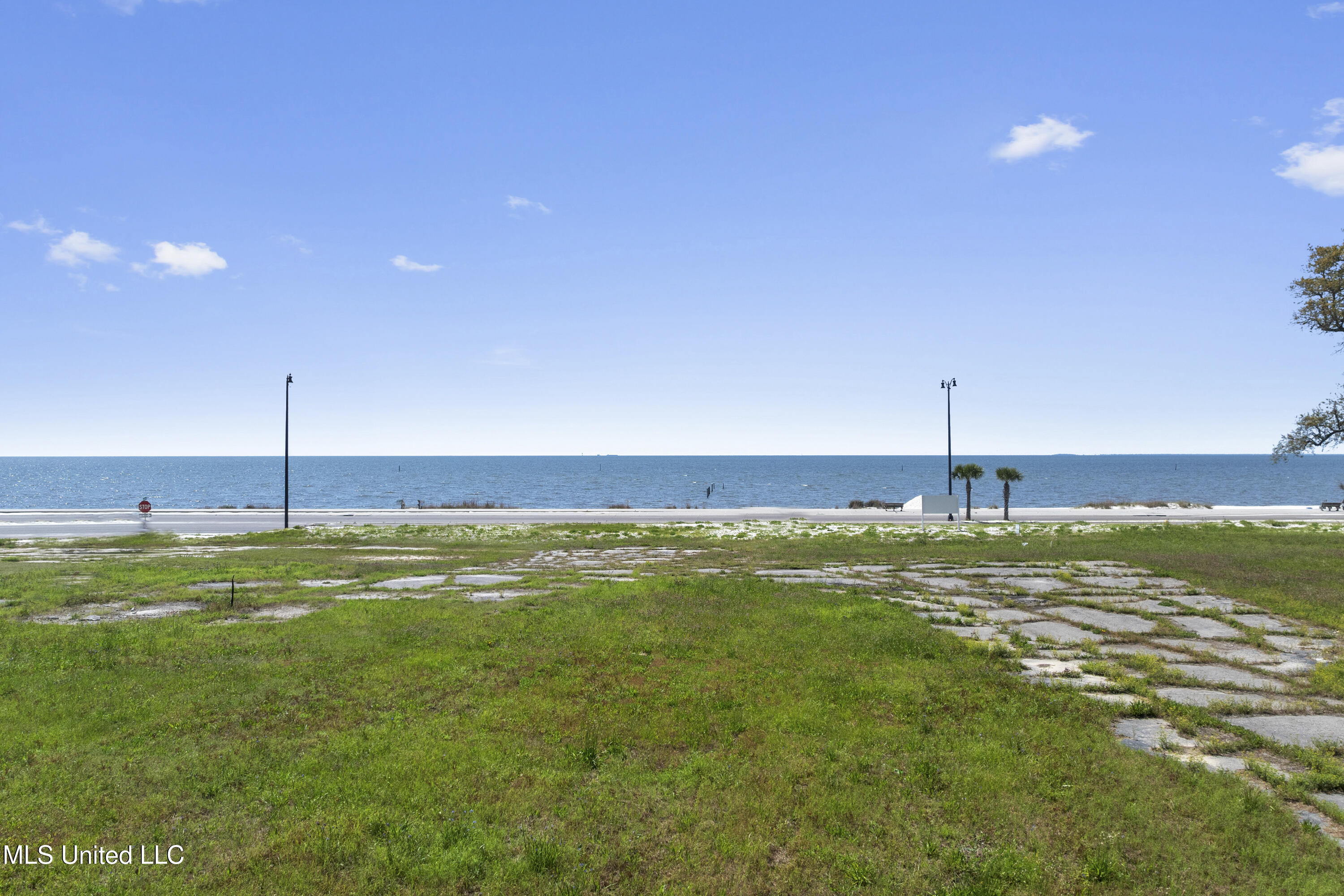 830 E Beach Boulevard Property Photo 23