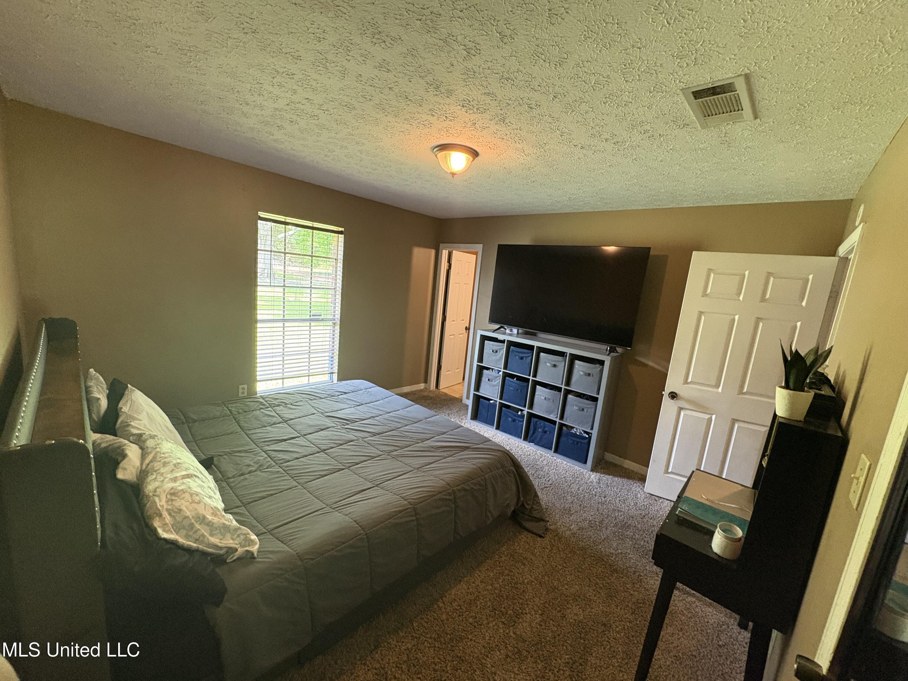 5530 Spencer Drive Property Photo 20