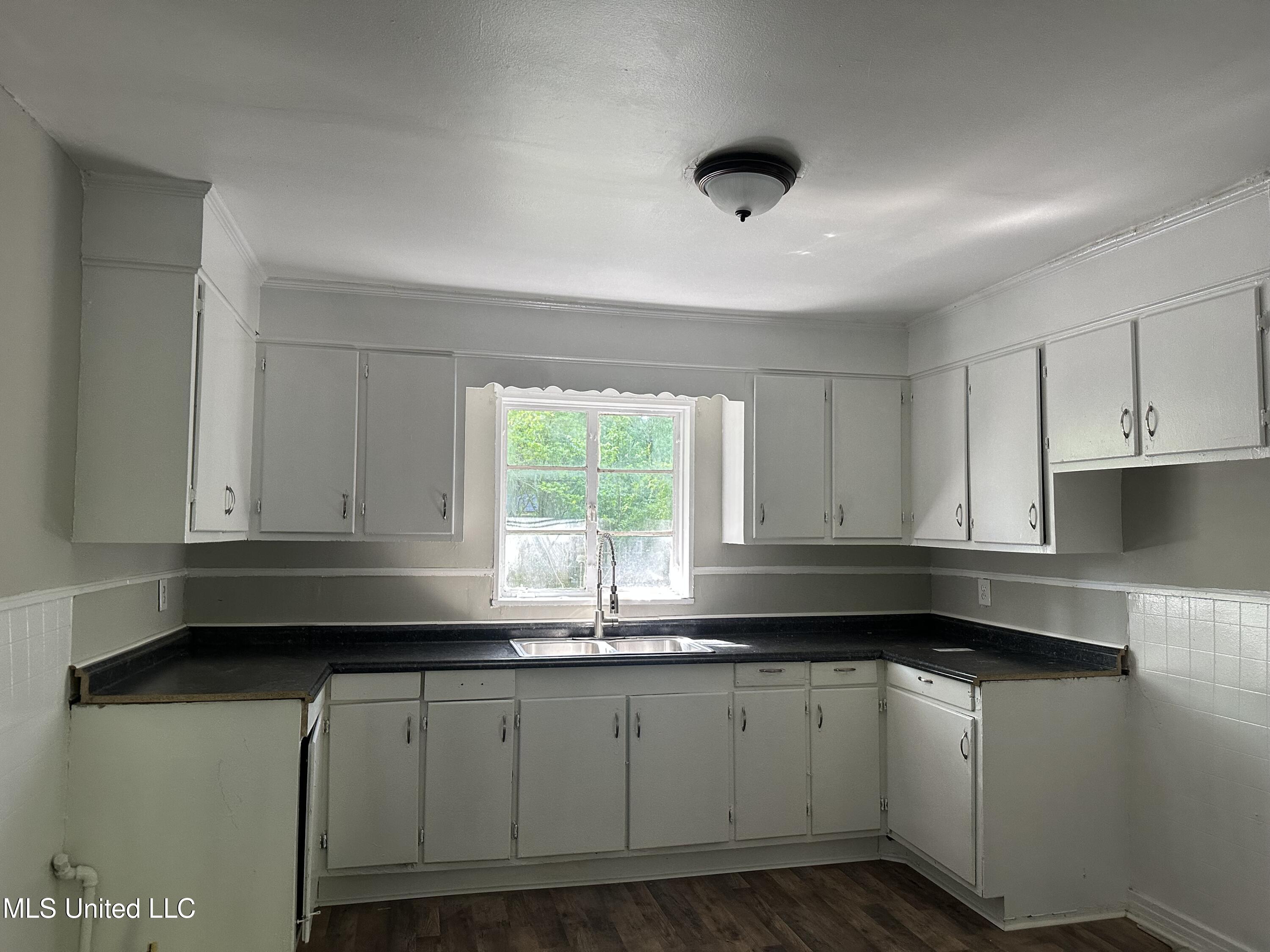 3251 Corey Drive Property Photo 10