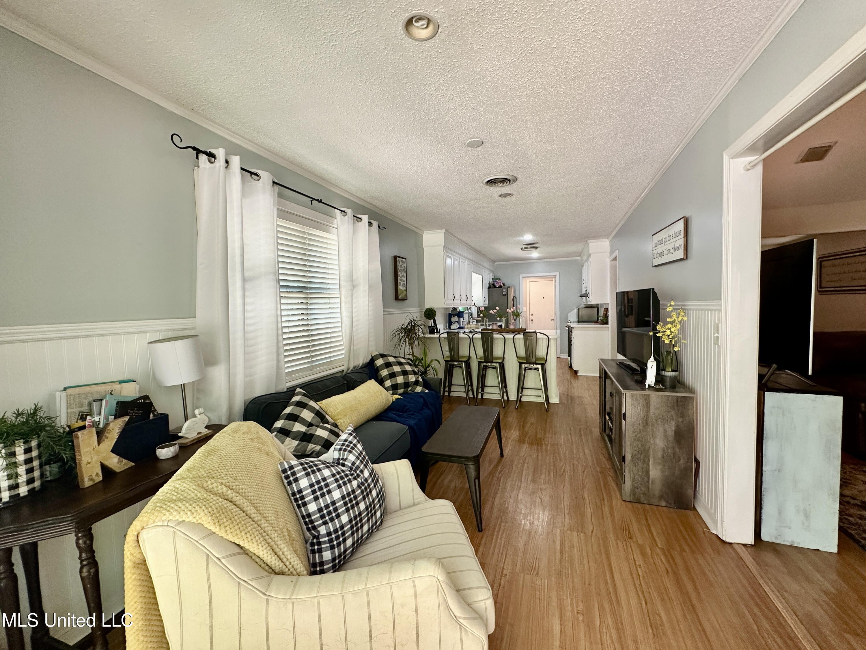 103 Woodmoor Cove Property Photo 15