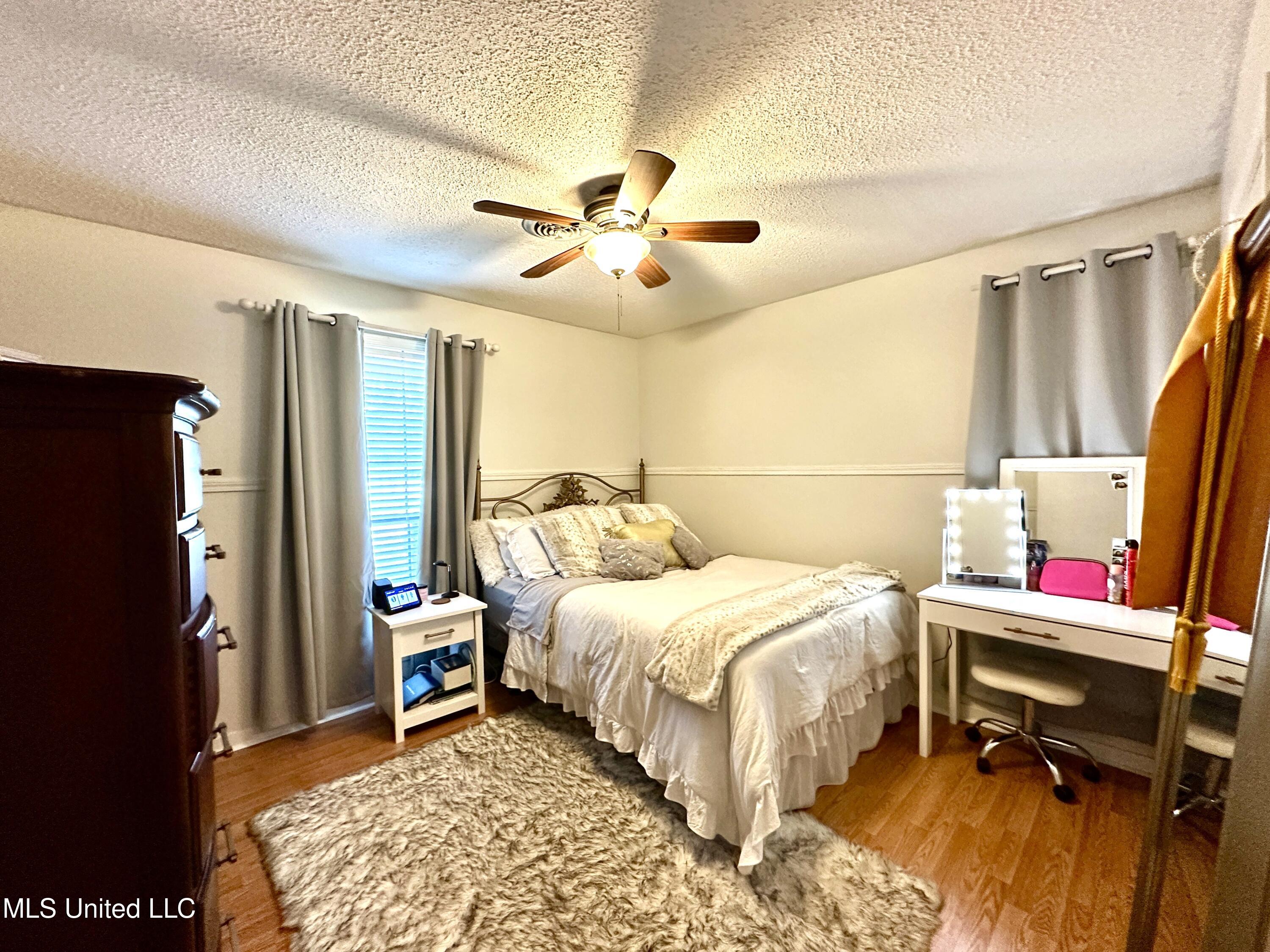 103 Woodmoor Cove Property Photo 23
