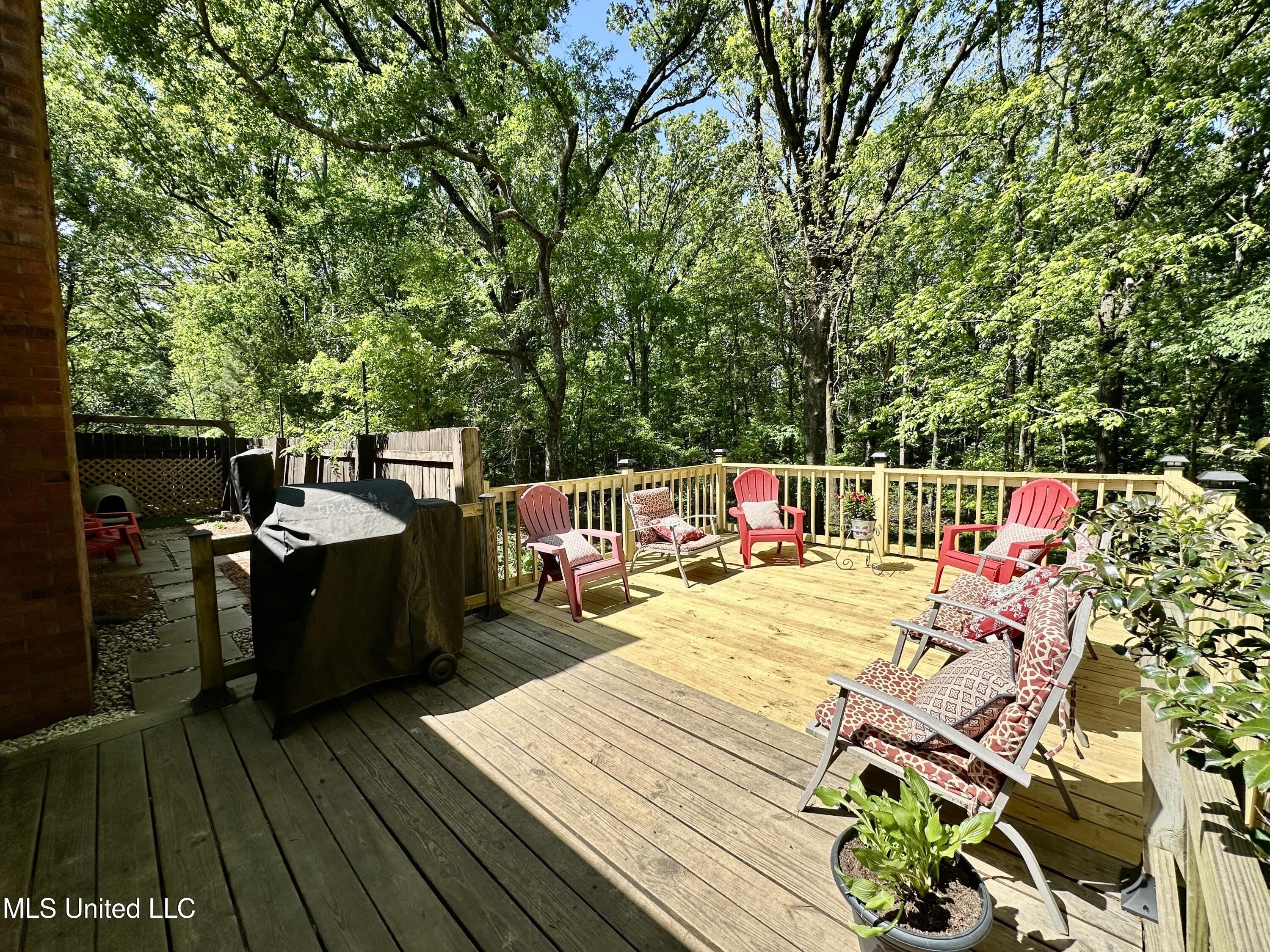 103 Woodmoor Cove Property Photo 26