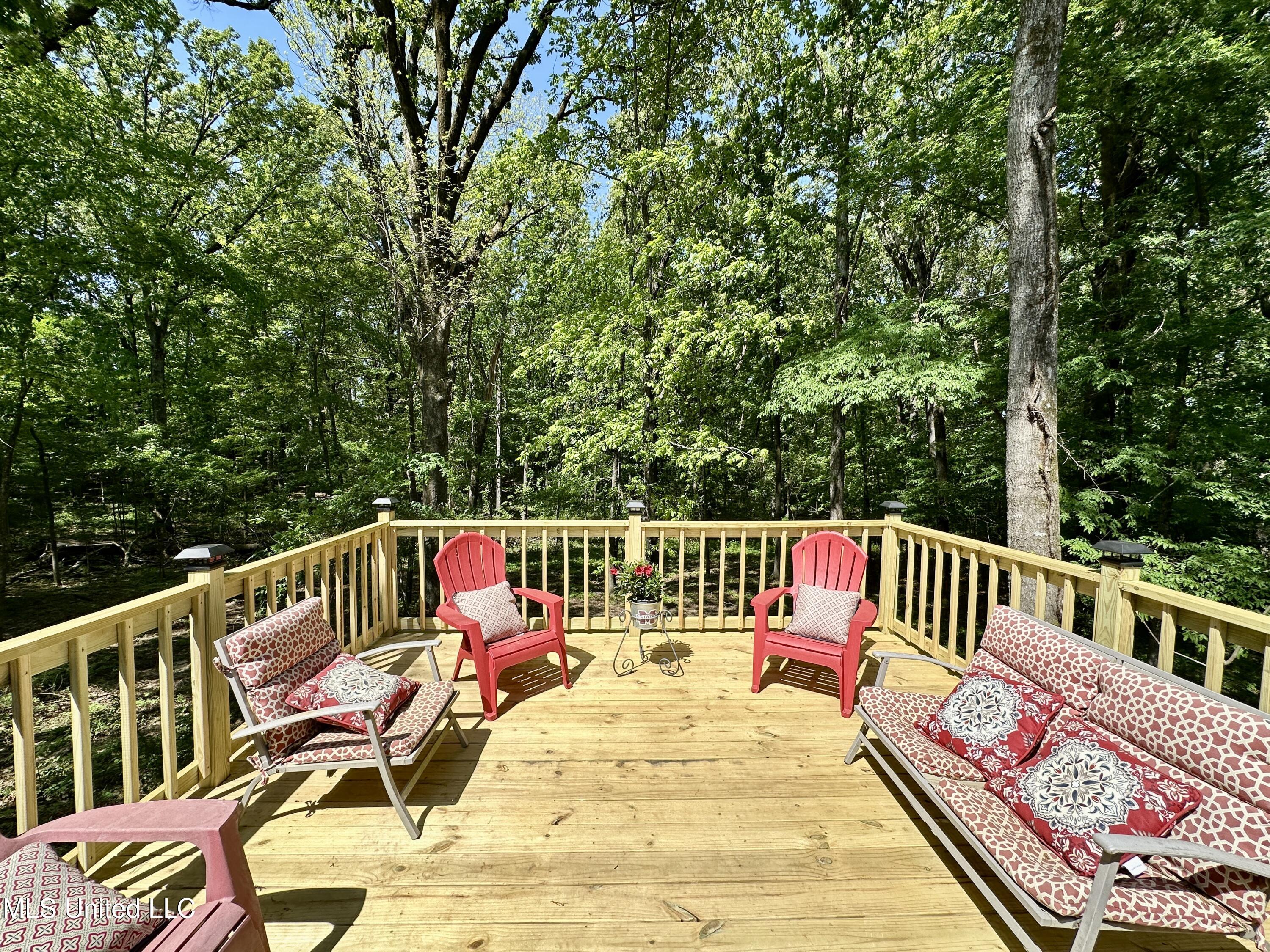 103 Woodmoor Cove Property Photo 27
