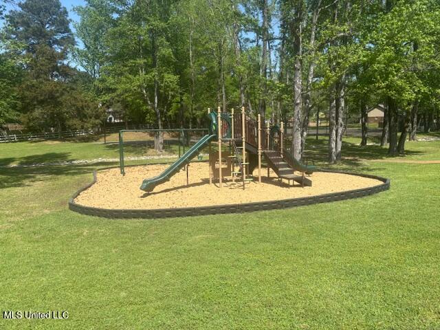 103 Woodmoor Cove Property Photo 29