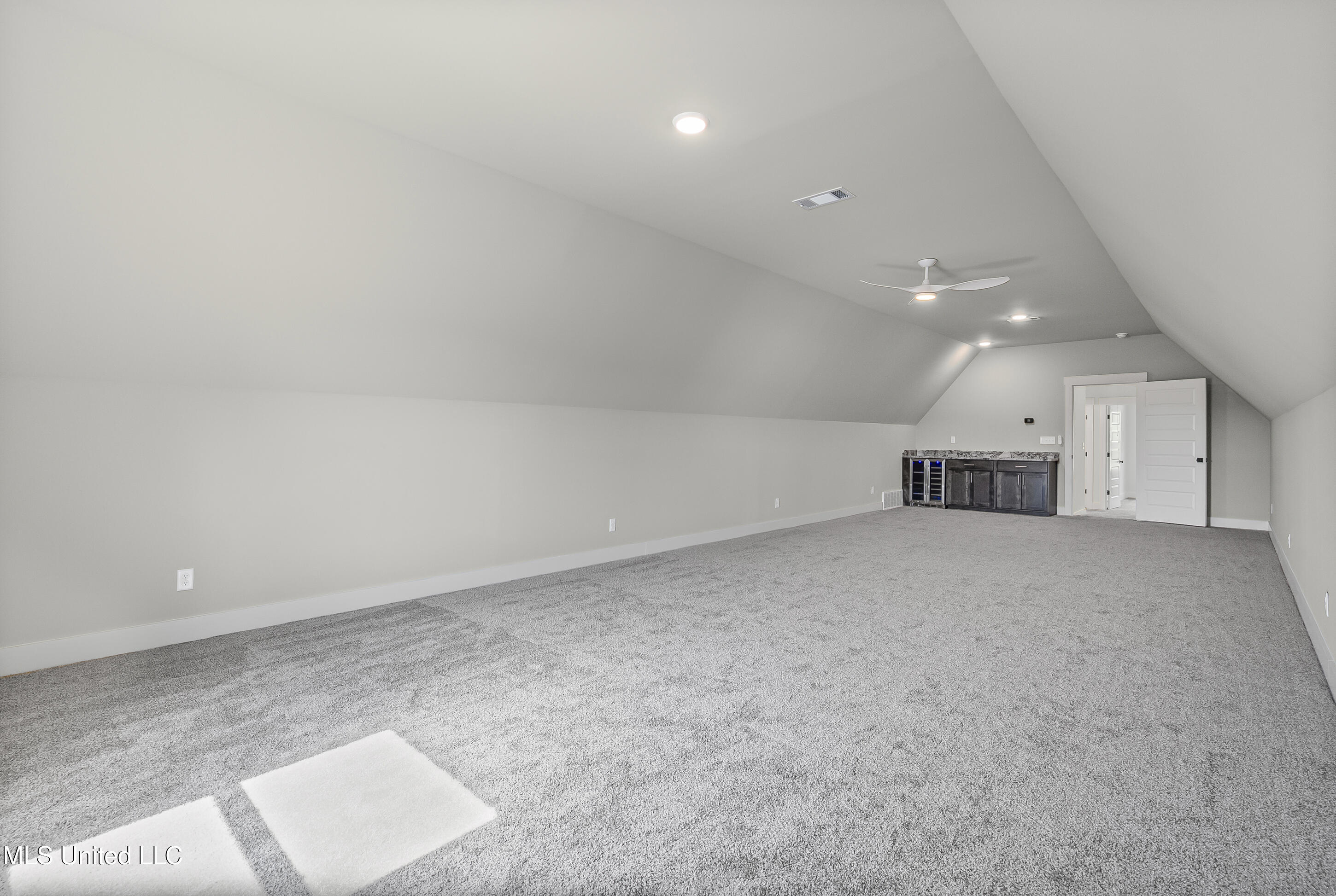 1482 John Thomas Cove Property Photo 28