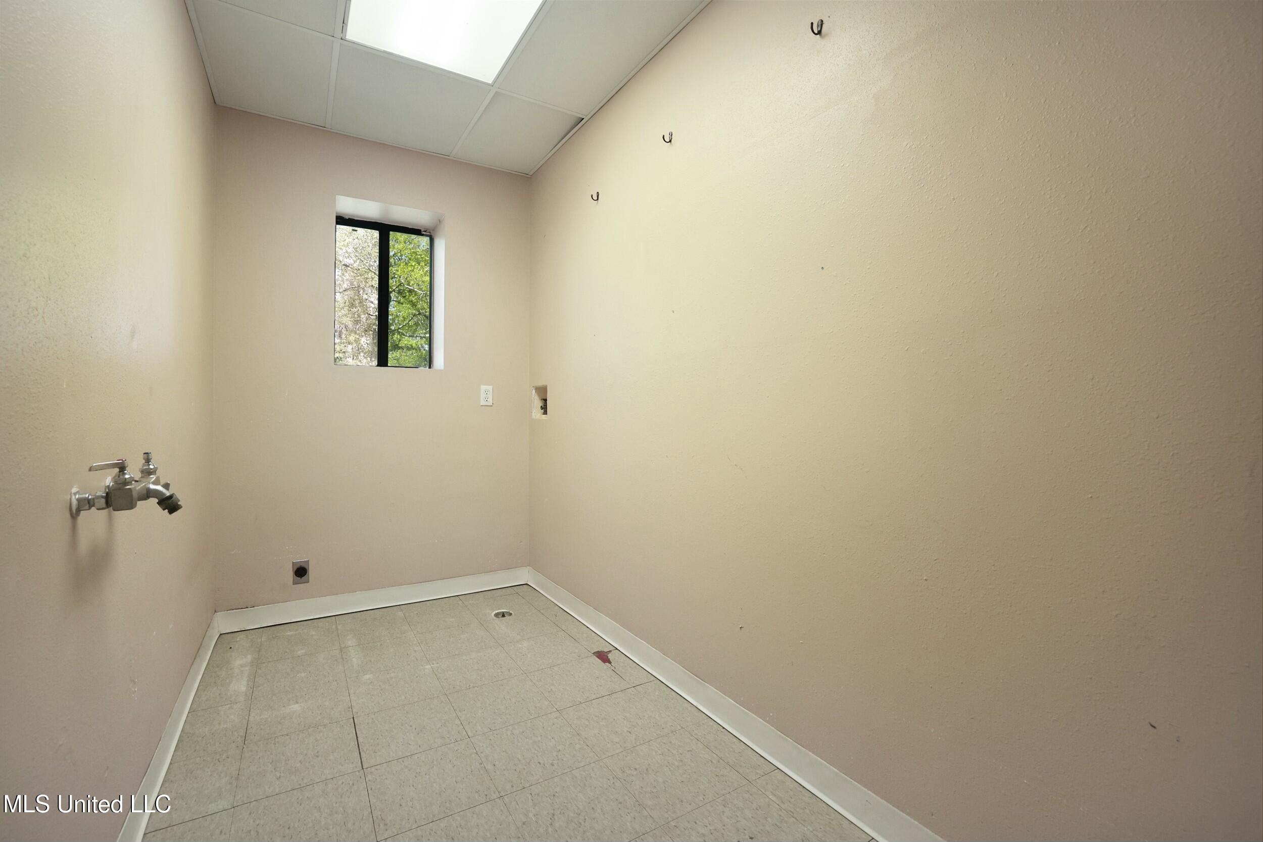 10499 Boney Avenue Property Photo 16