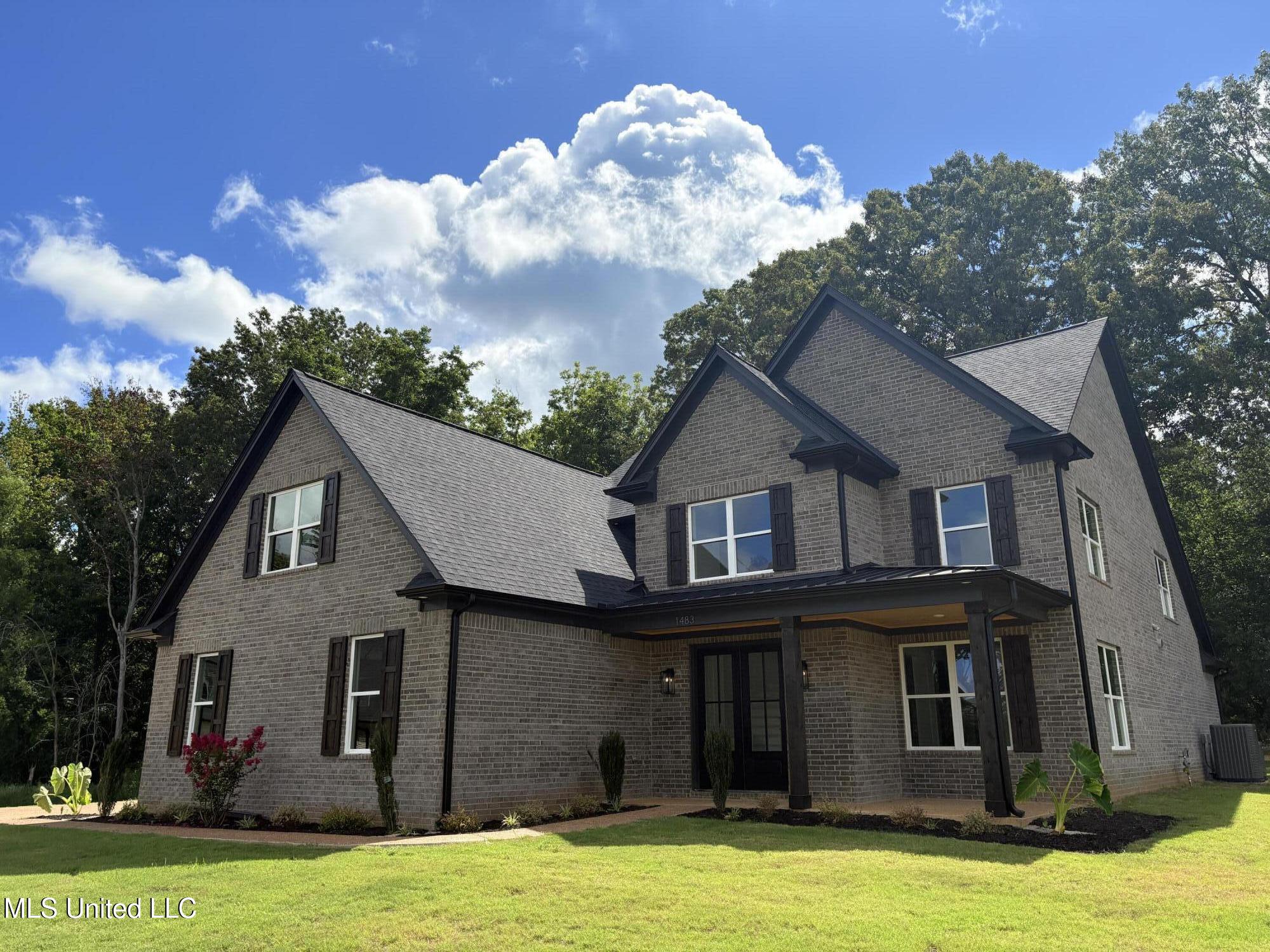 1483 John Thomas Cove Property Photo 3