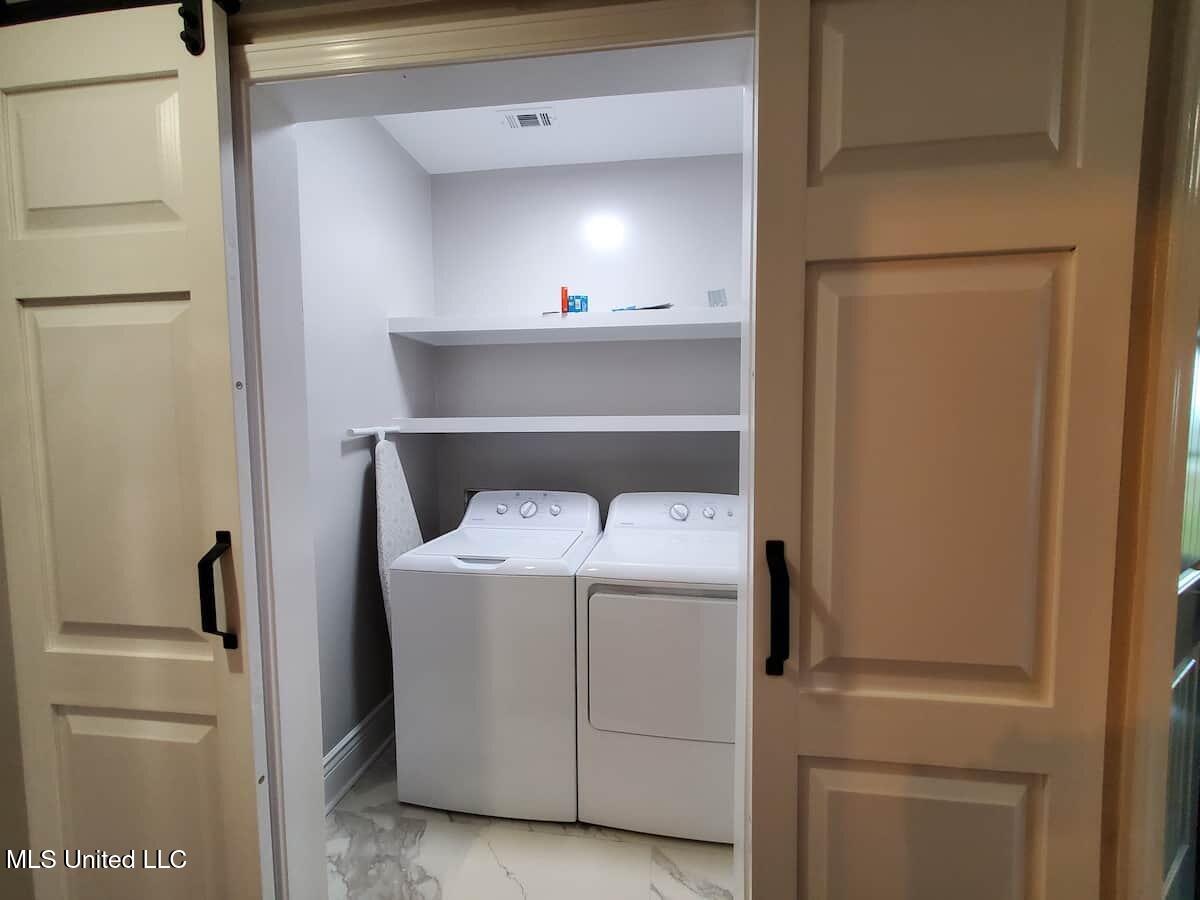 4022 Honshu Street Property Photo 11
