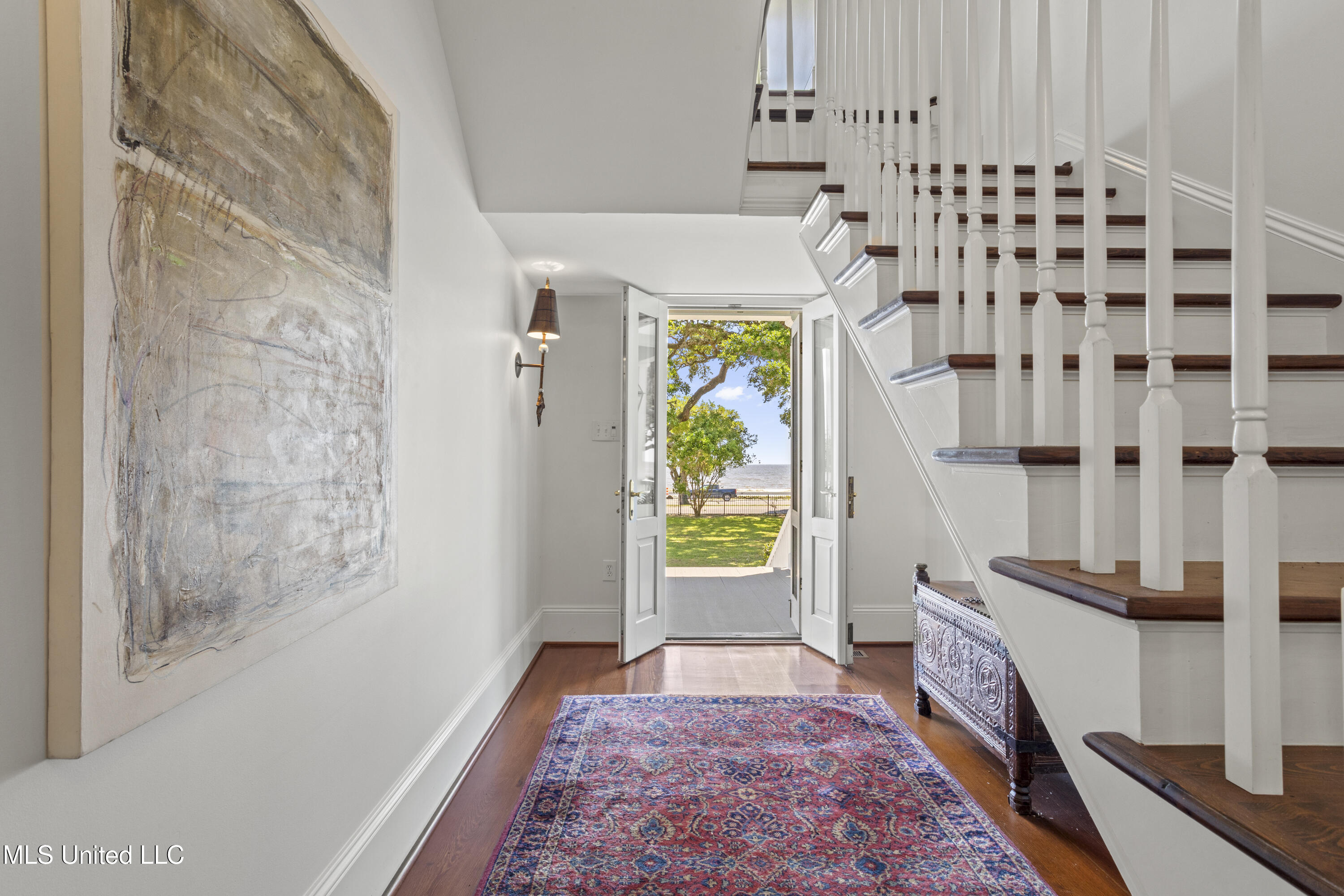 600 W Beach Boulevard Property Photo 40