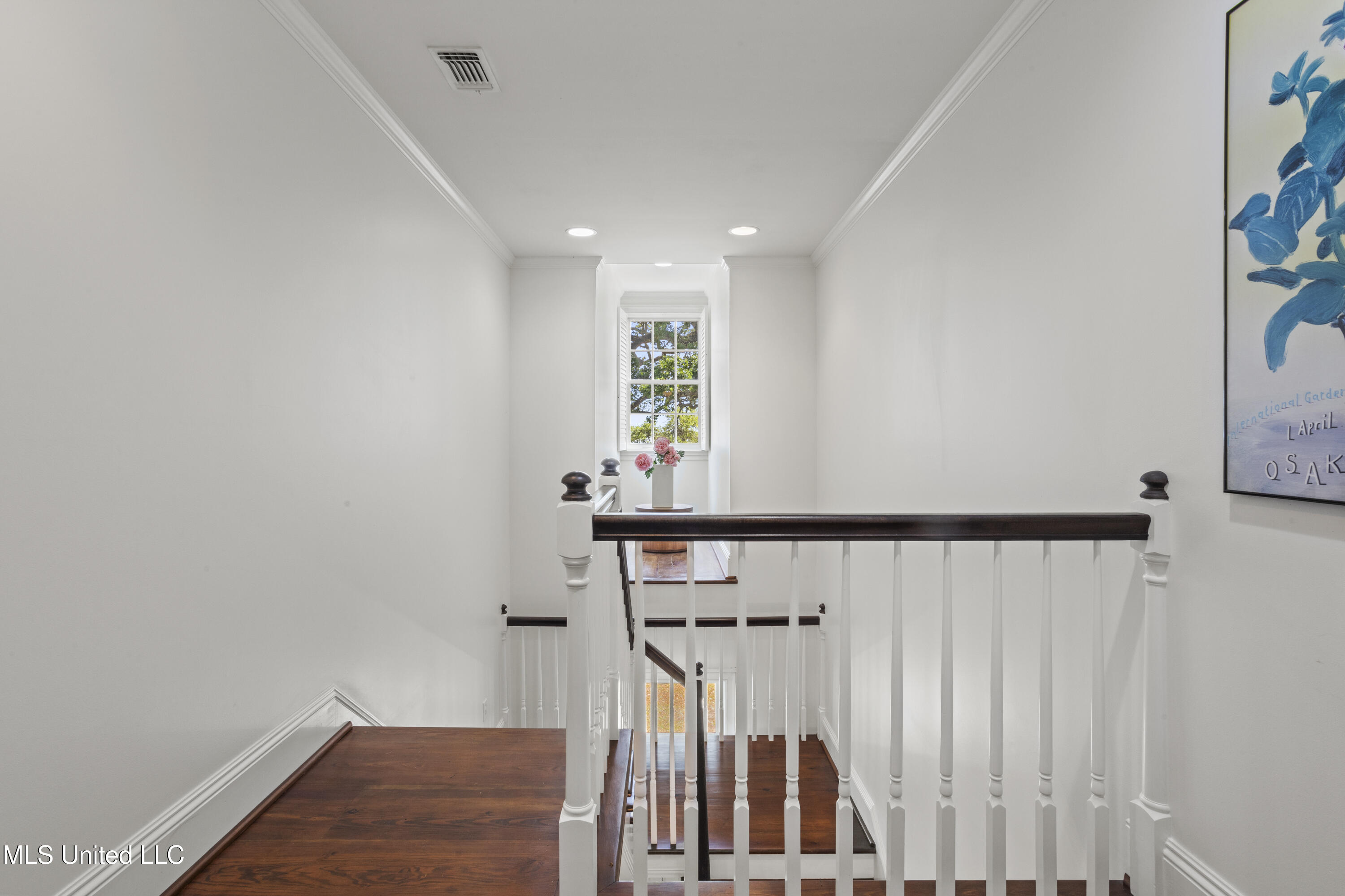 600 W Beach Boulevard Property Photo 43