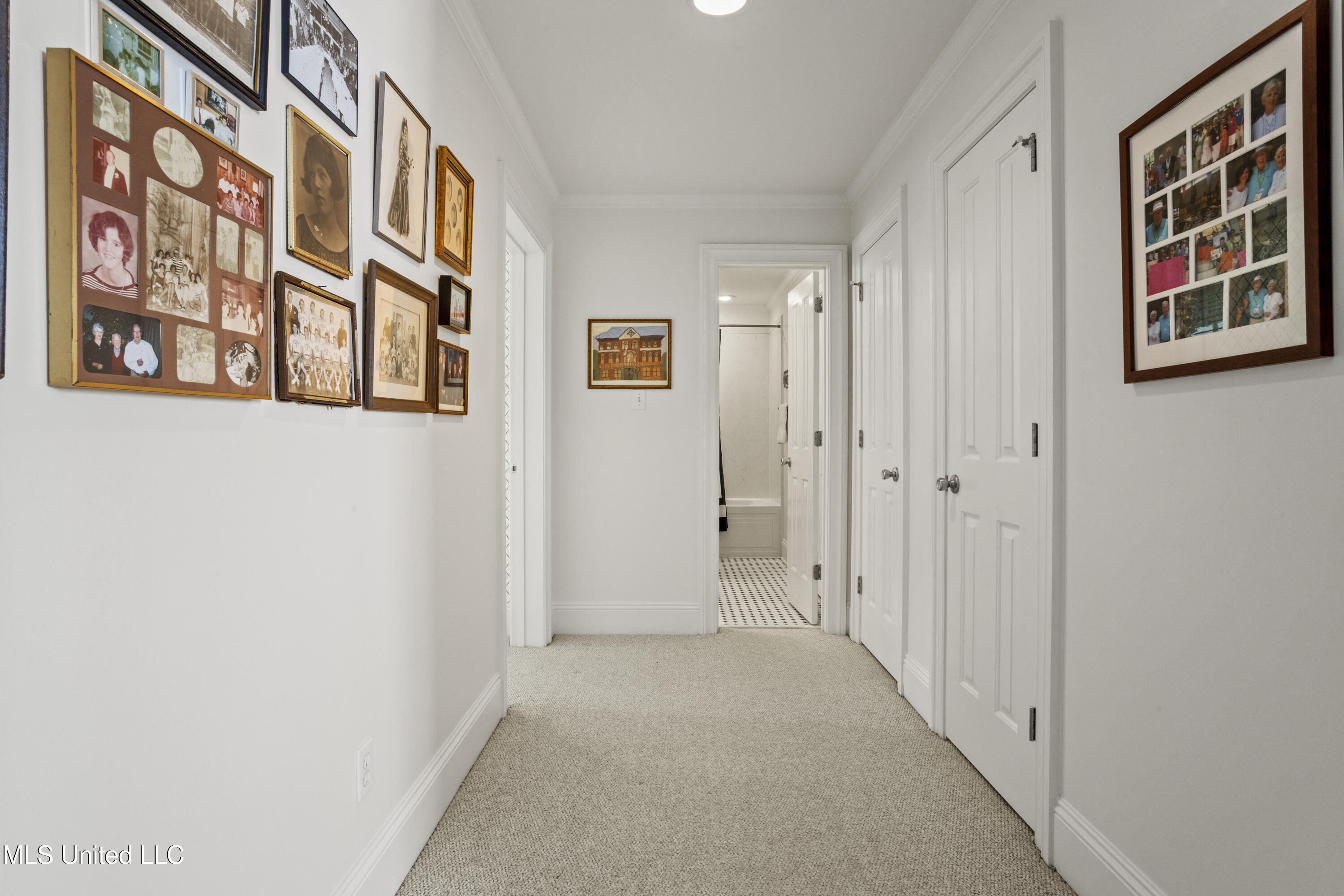 600 W Beach Boulevard Property Photo 46