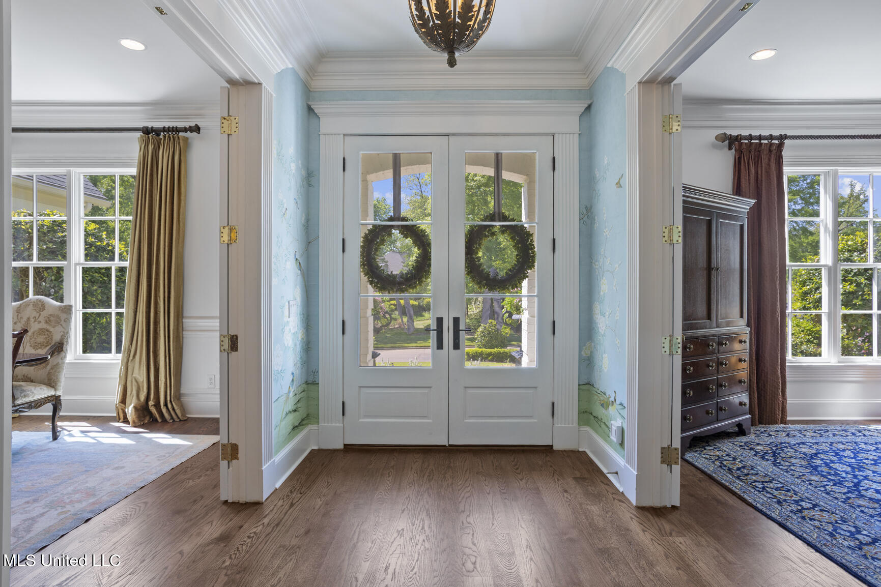 124 Bridgewater Crossing Property Photo 3