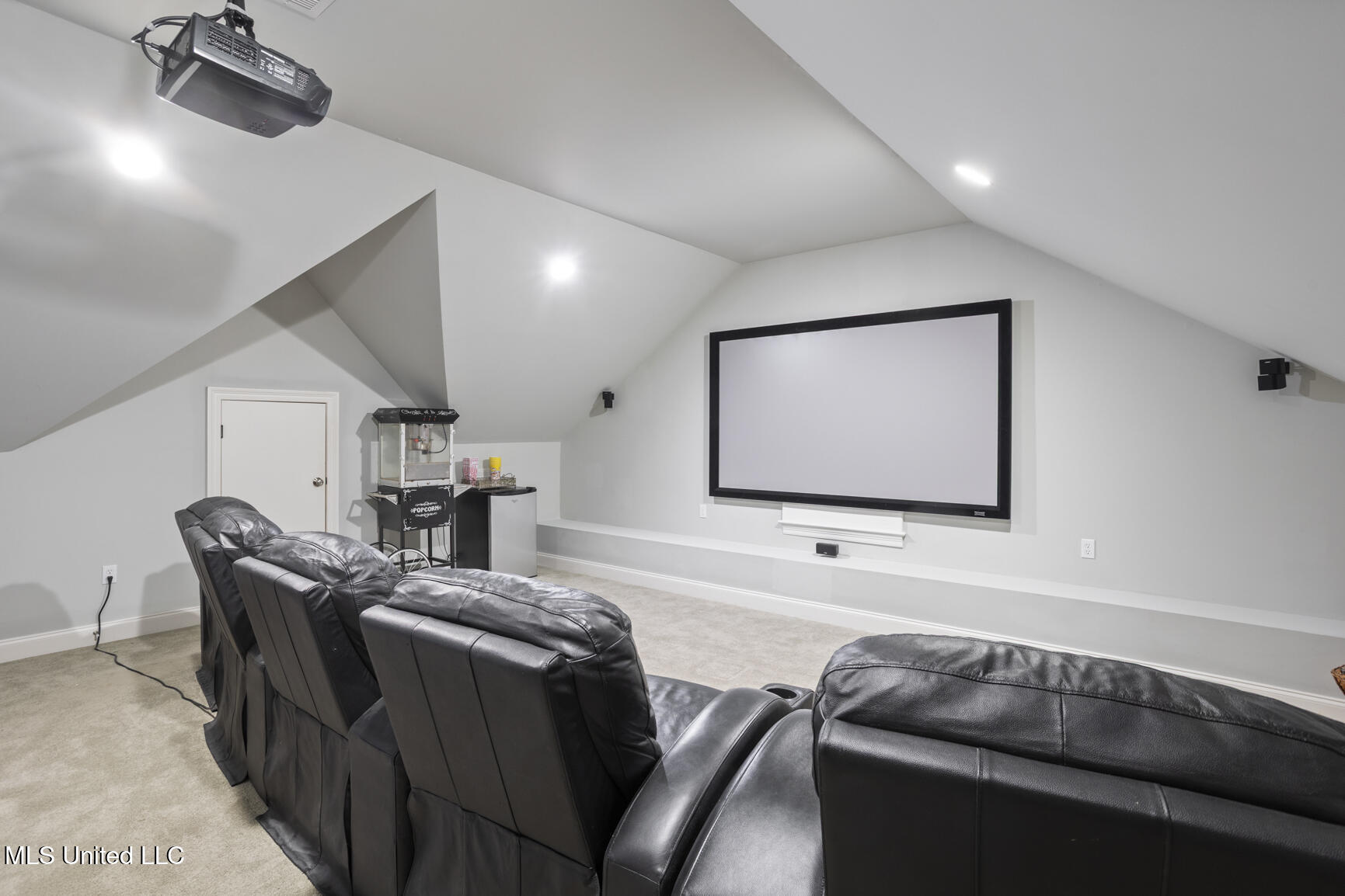 124 Bridgewater Crossing Property Photo 39