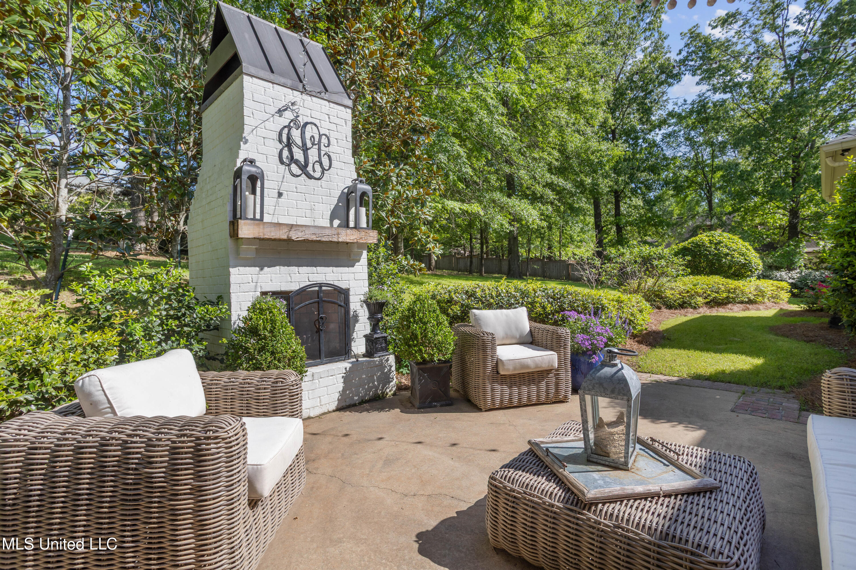 124 Bridgewater Crossing Property Photo 49