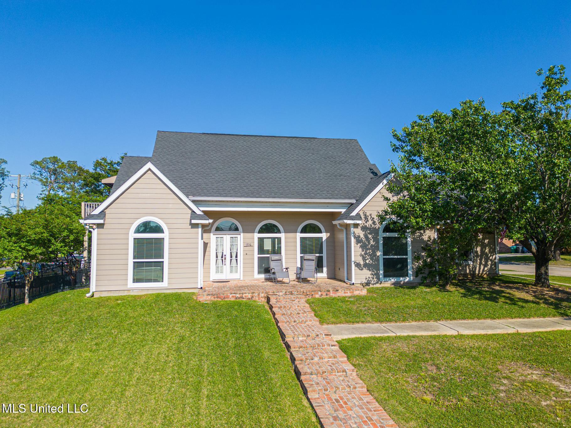 Anniston Ave Real Estate Listings Main Image