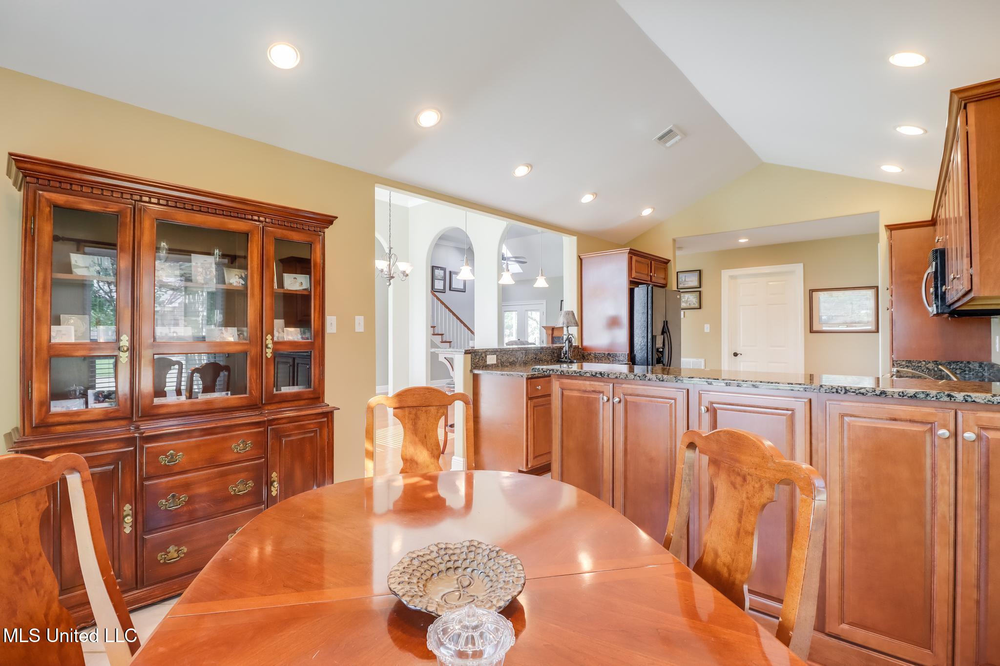 1296 John Evans Drive Property Photo 6