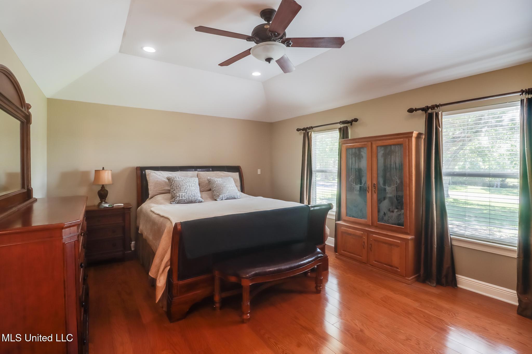 1296 John Evans Drive Property Photo 10