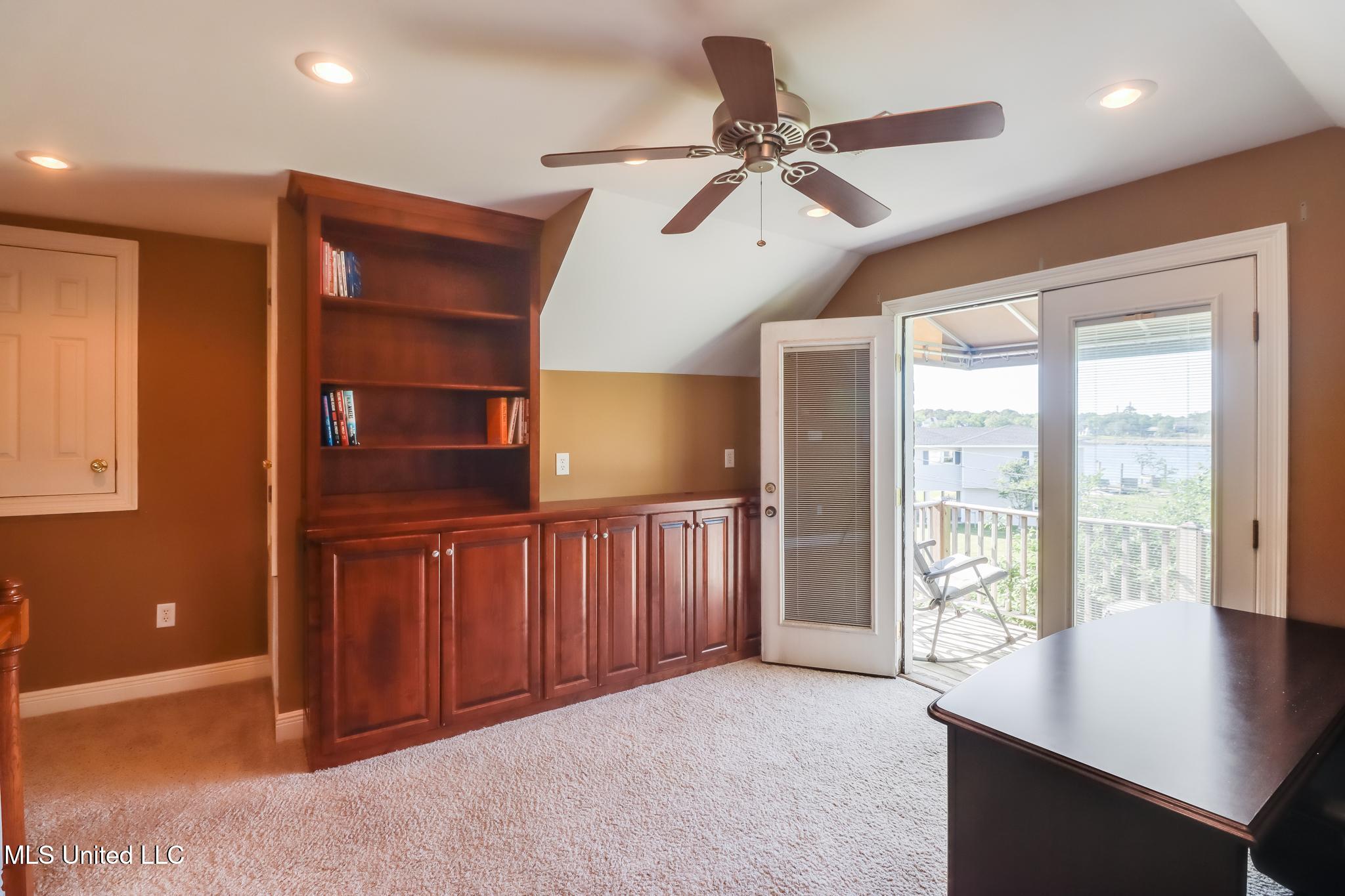 1296 John Evans Drive Property Photo 24