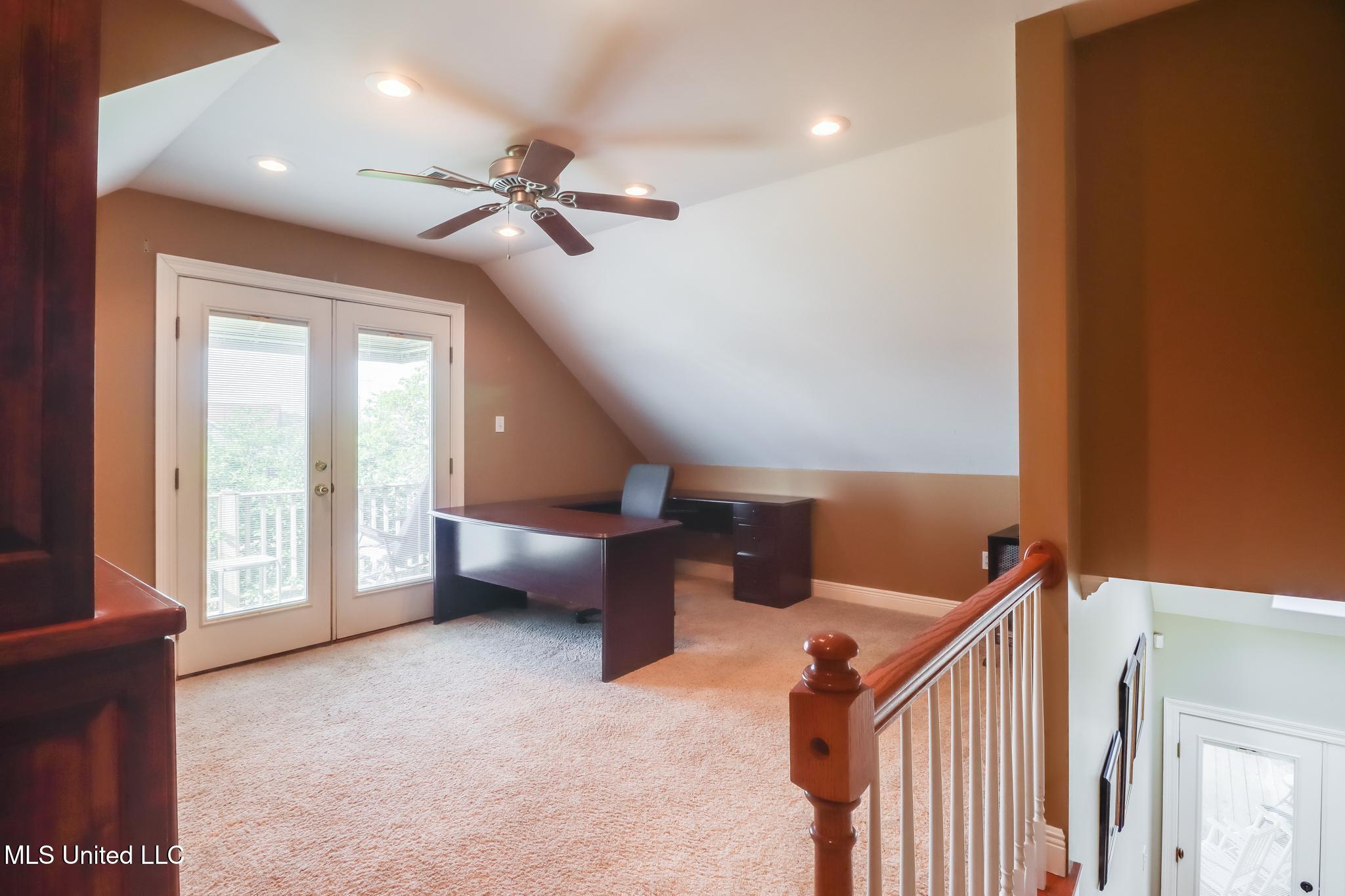 1296 John Evans Drive Property Photo 25