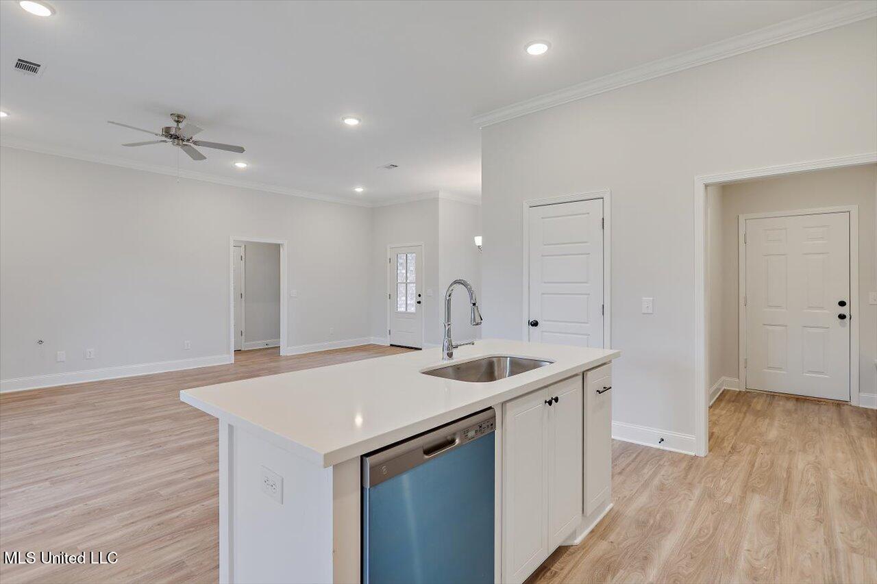 125 Southern Oak Way Property Photo 11