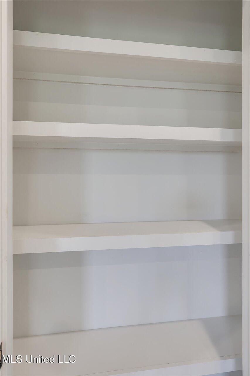 125 Southern Oak Way Property Photo 18