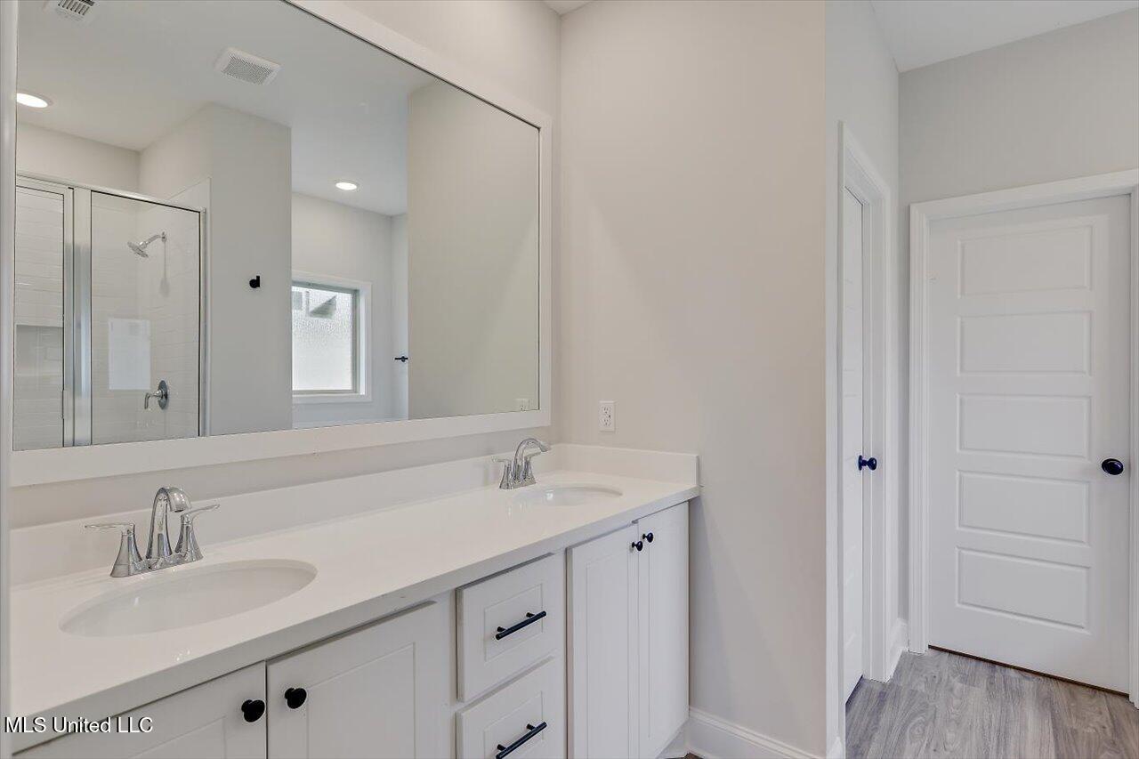 125 Southern Oak Way Property Photo 24