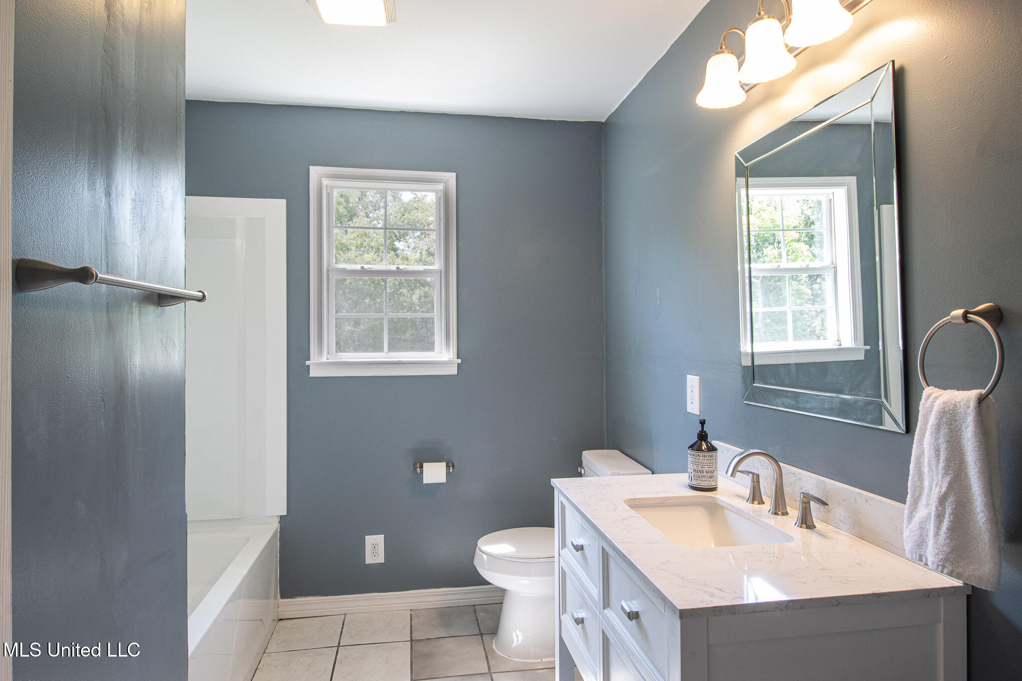 5163 Forrest Avenue Property Photo 12