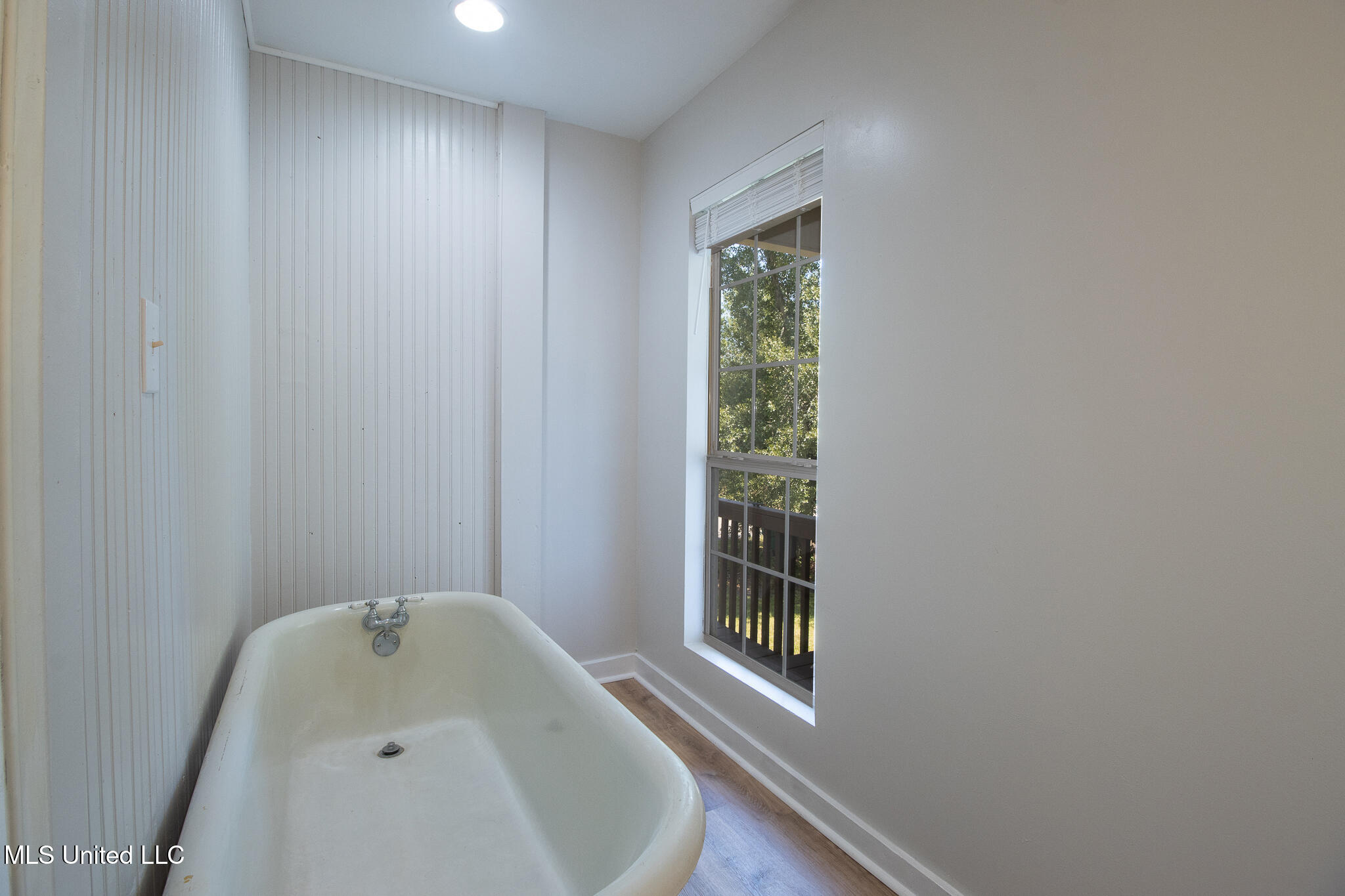 5163 Forrest Avenue Property Photo 17