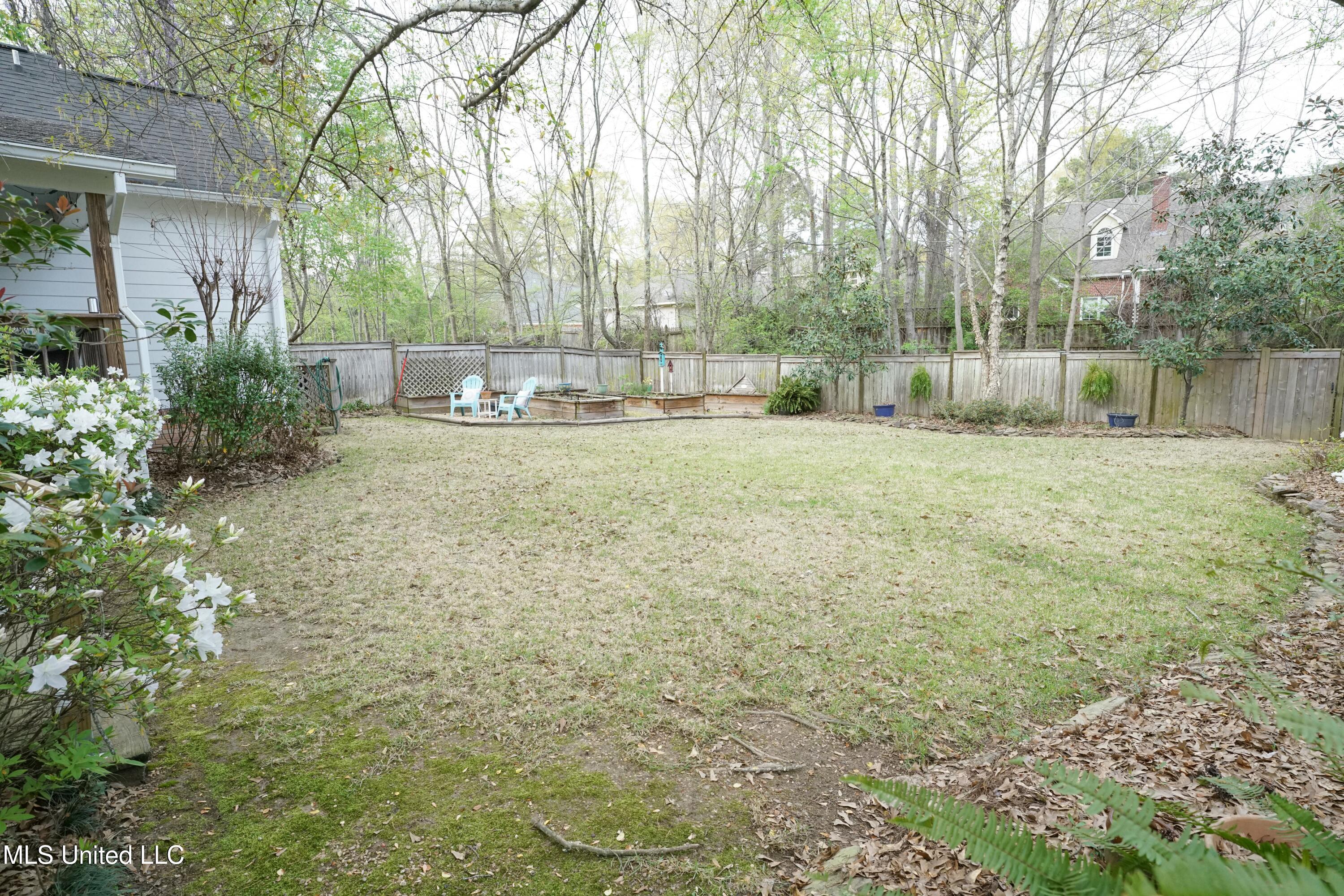 908 Newland Street Property Photo 50