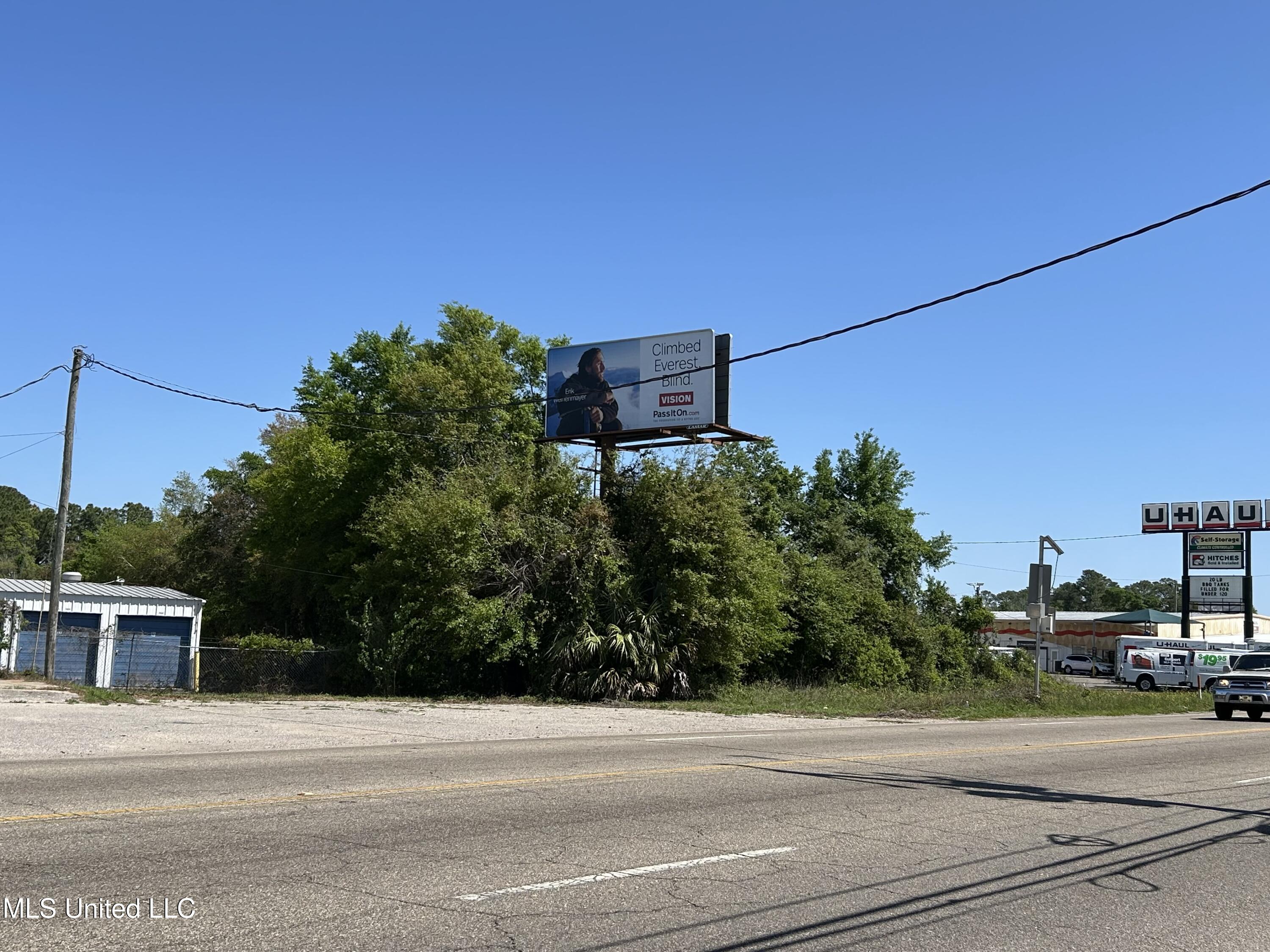 Pass Road Property Photo 2