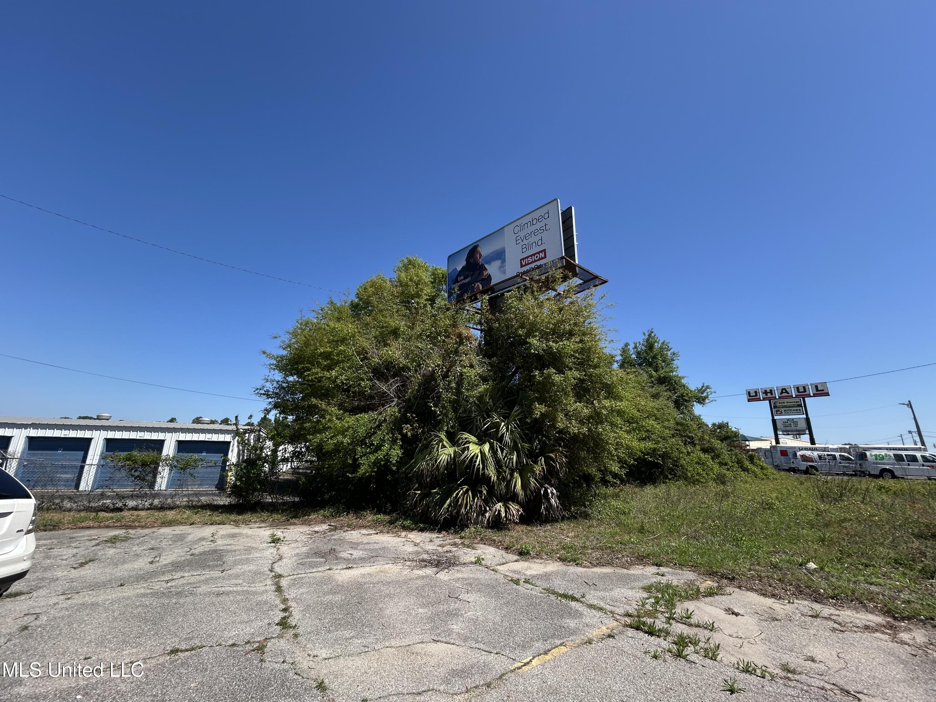 Pass Road Property Photo 3