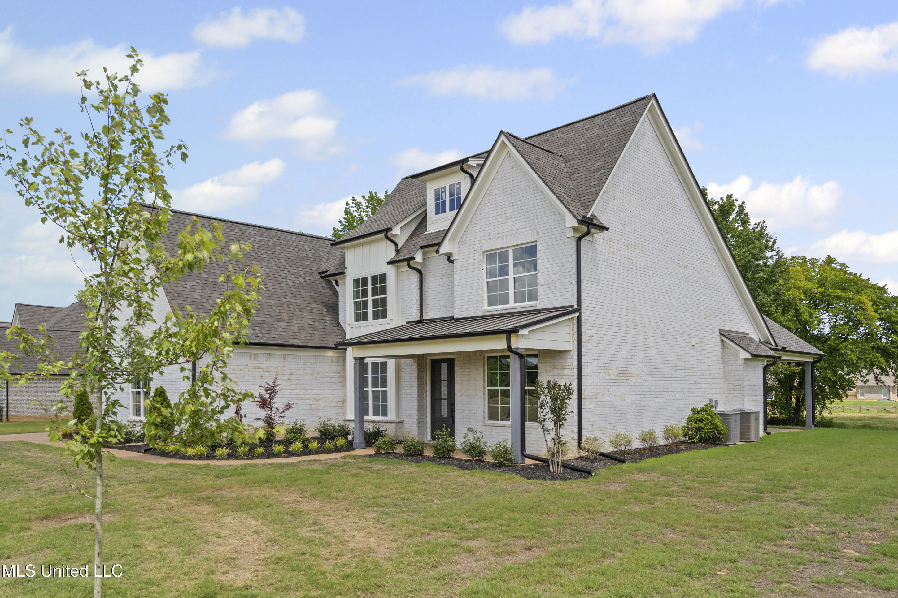 1606 Ashtons Lane Property Photo 4