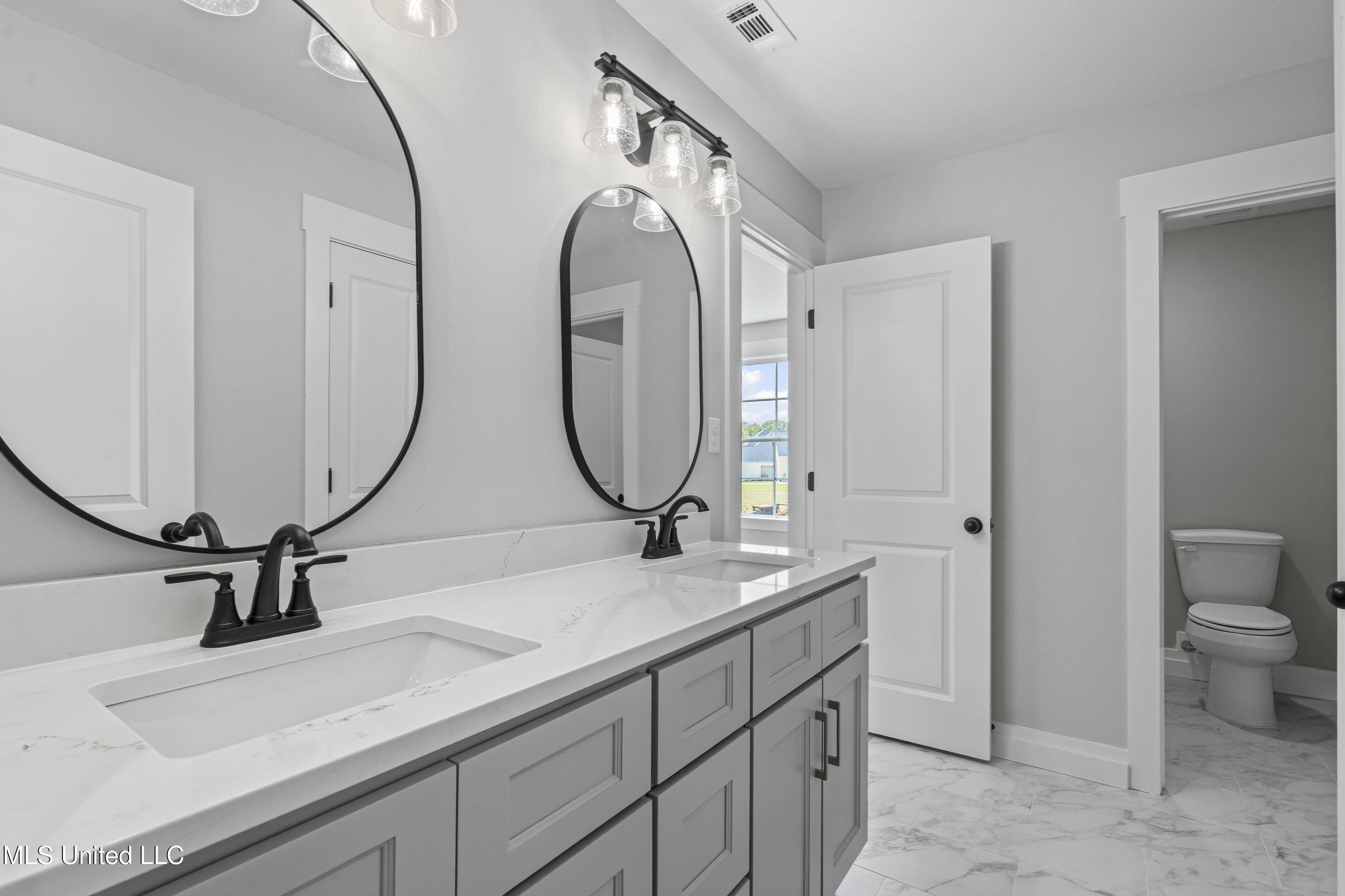 1606 Ashtons Lane Property Photo 24