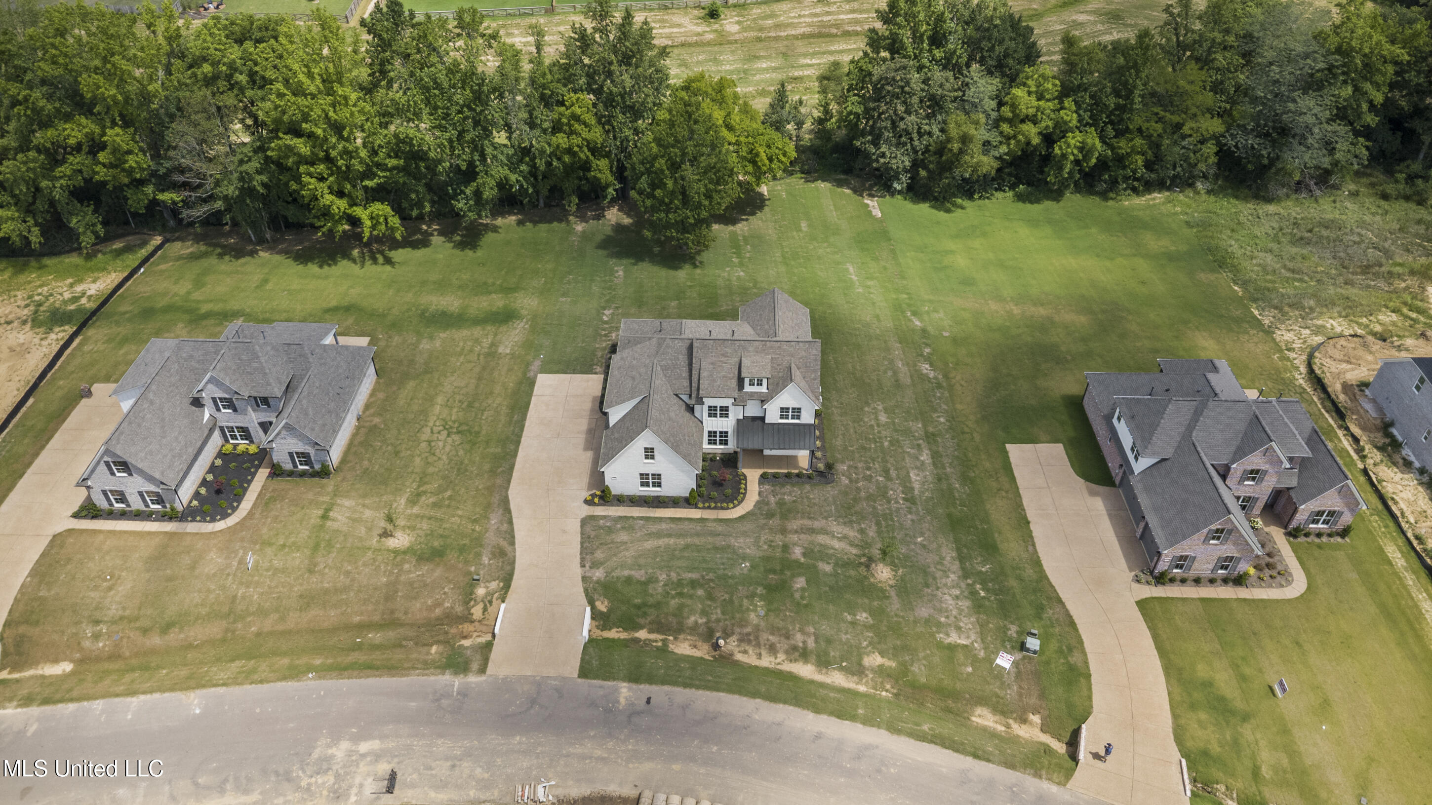 1606 Ashtons Lane Property Photo 29