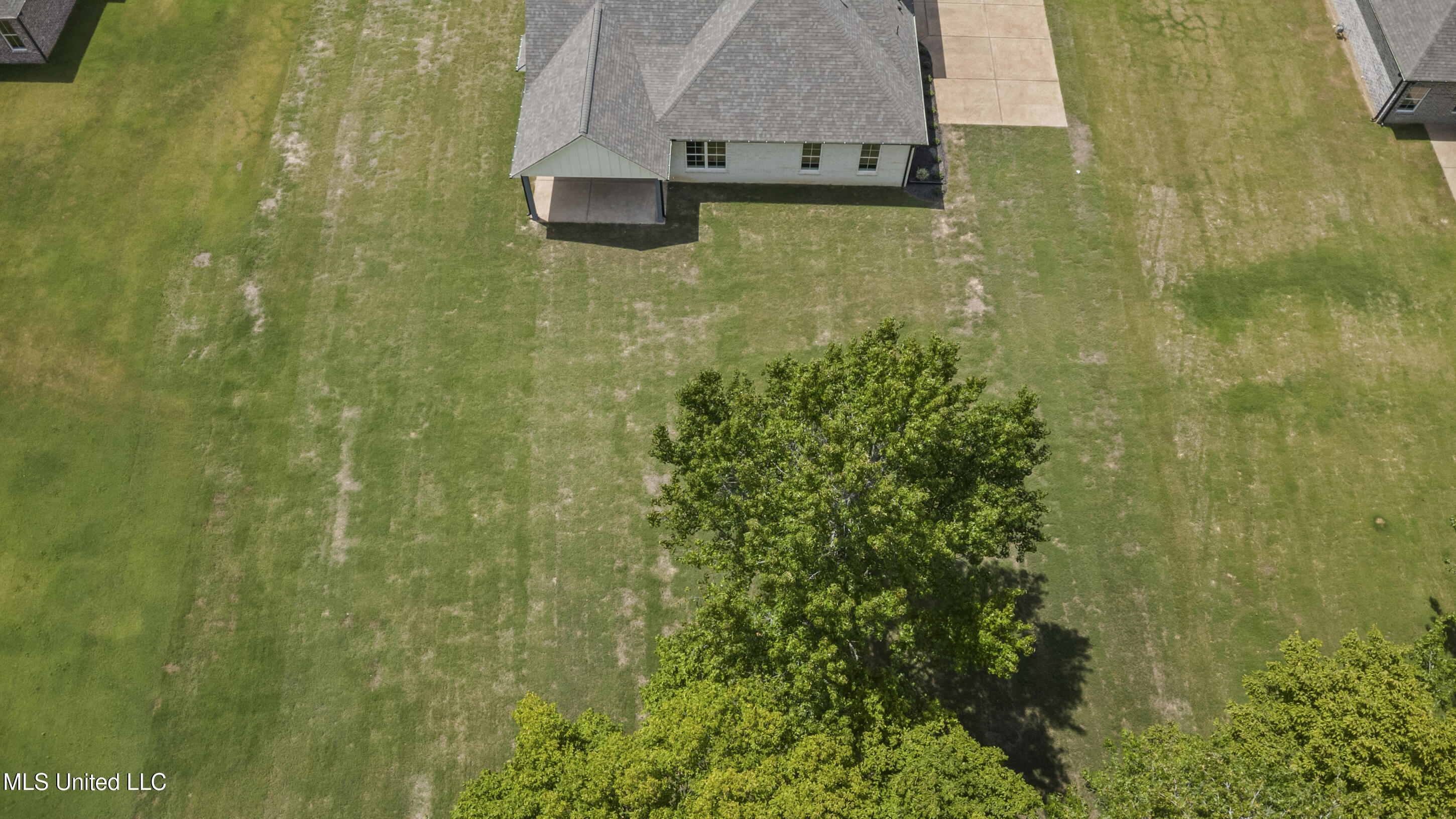 1606 Ashtons Lane Property Photo 32