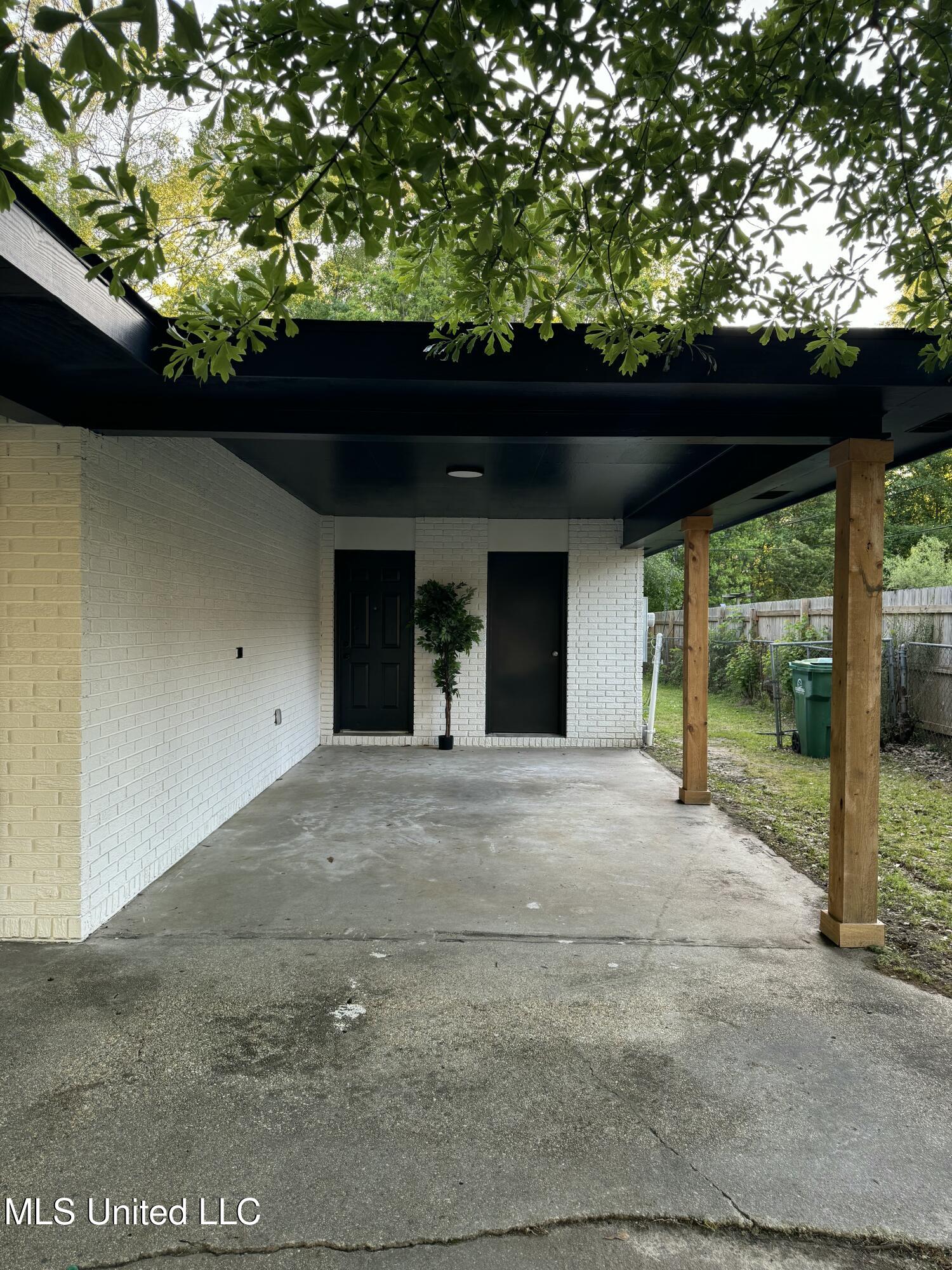 1705 Audubon Drive Property Photo 5