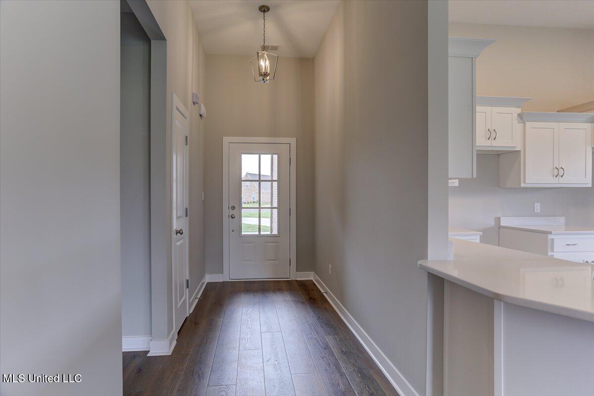 7736 Carmel Cove Property Photo 5