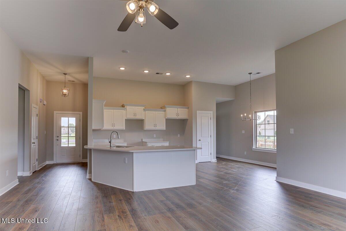 7736 Carmel Cove Property Photo 7